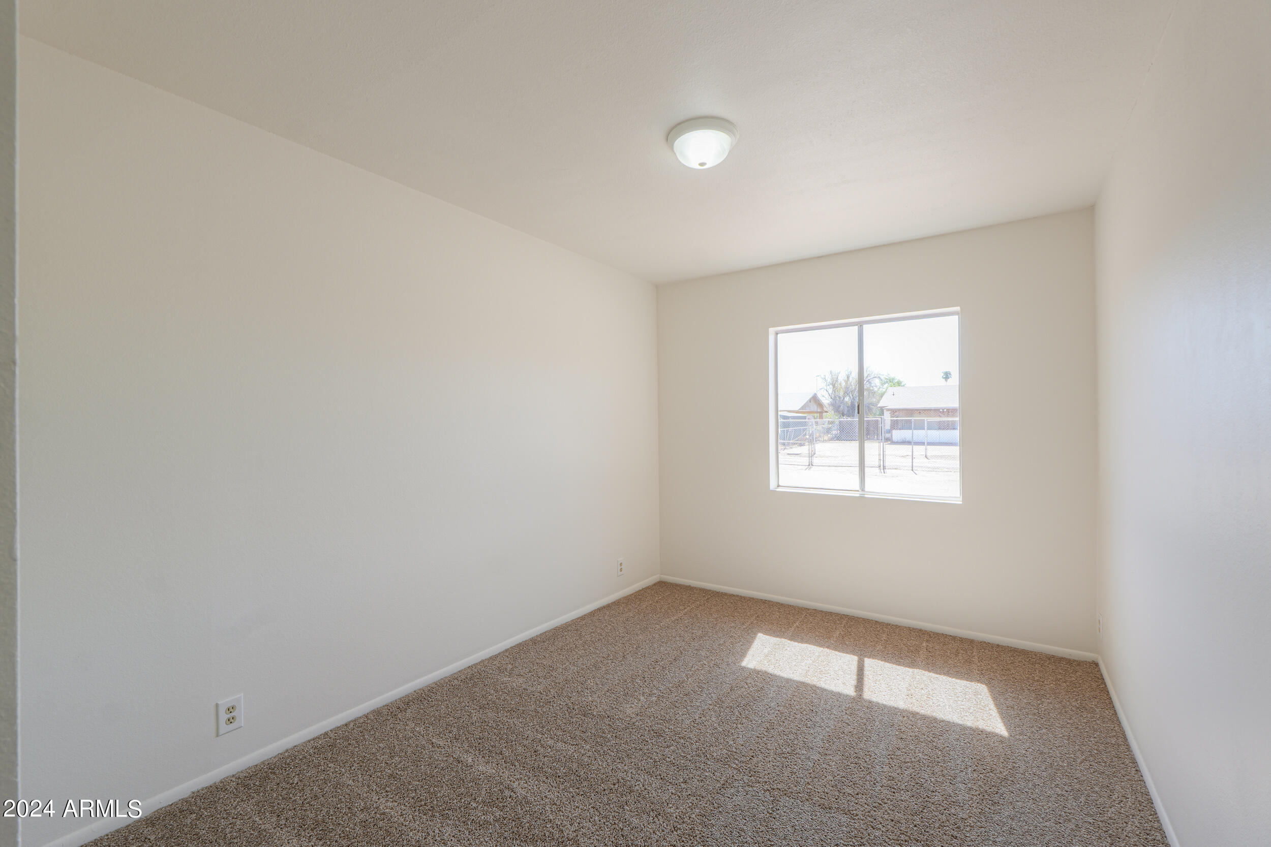 531 E Gabrilla Drive