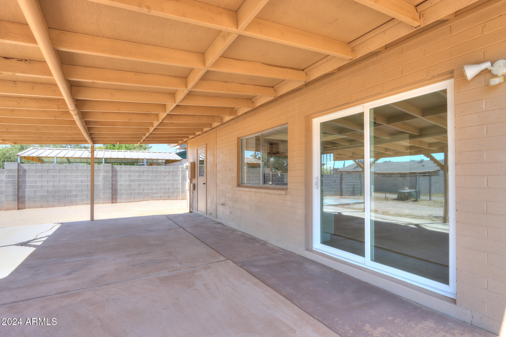 531 E Gabrilla Drive