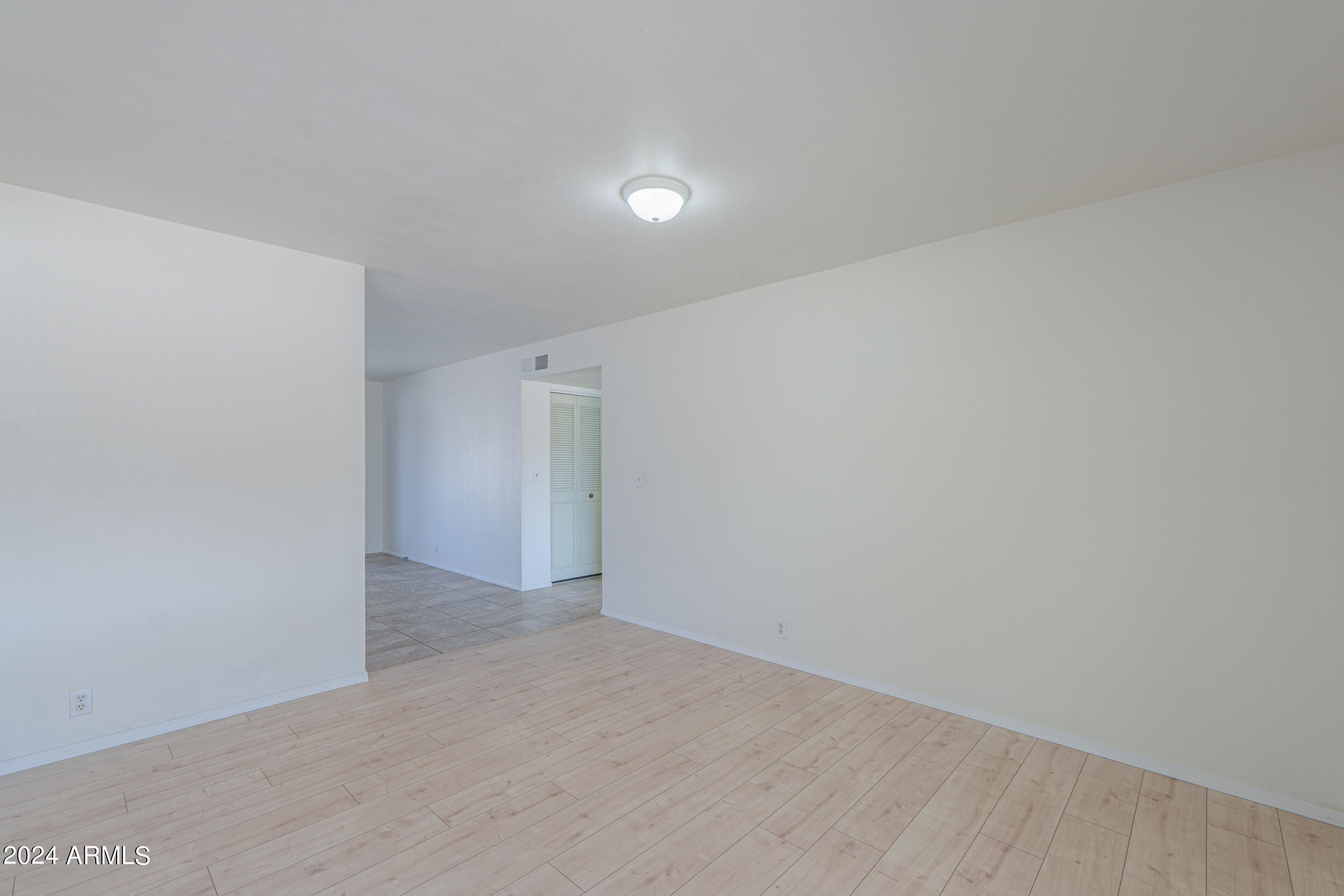 531 E Gabrilla Drive