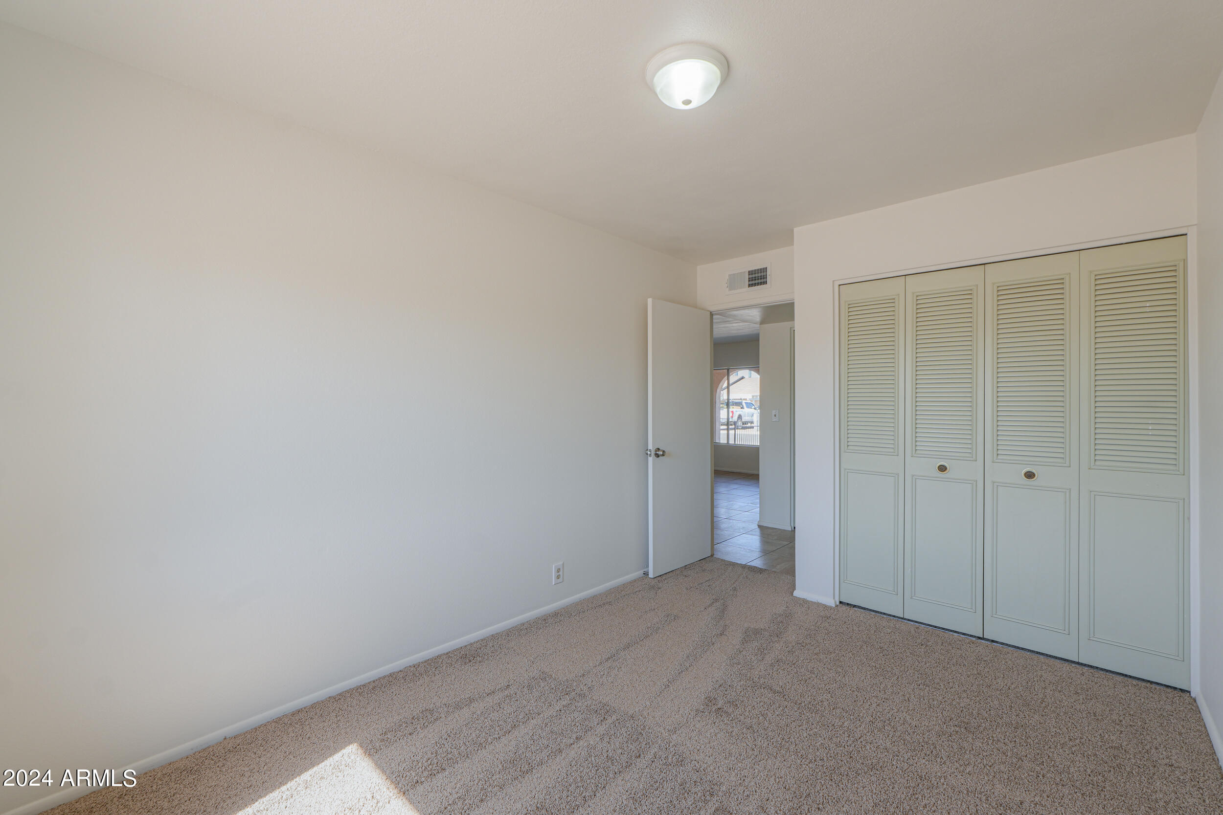 531 E Gabrilla Drive