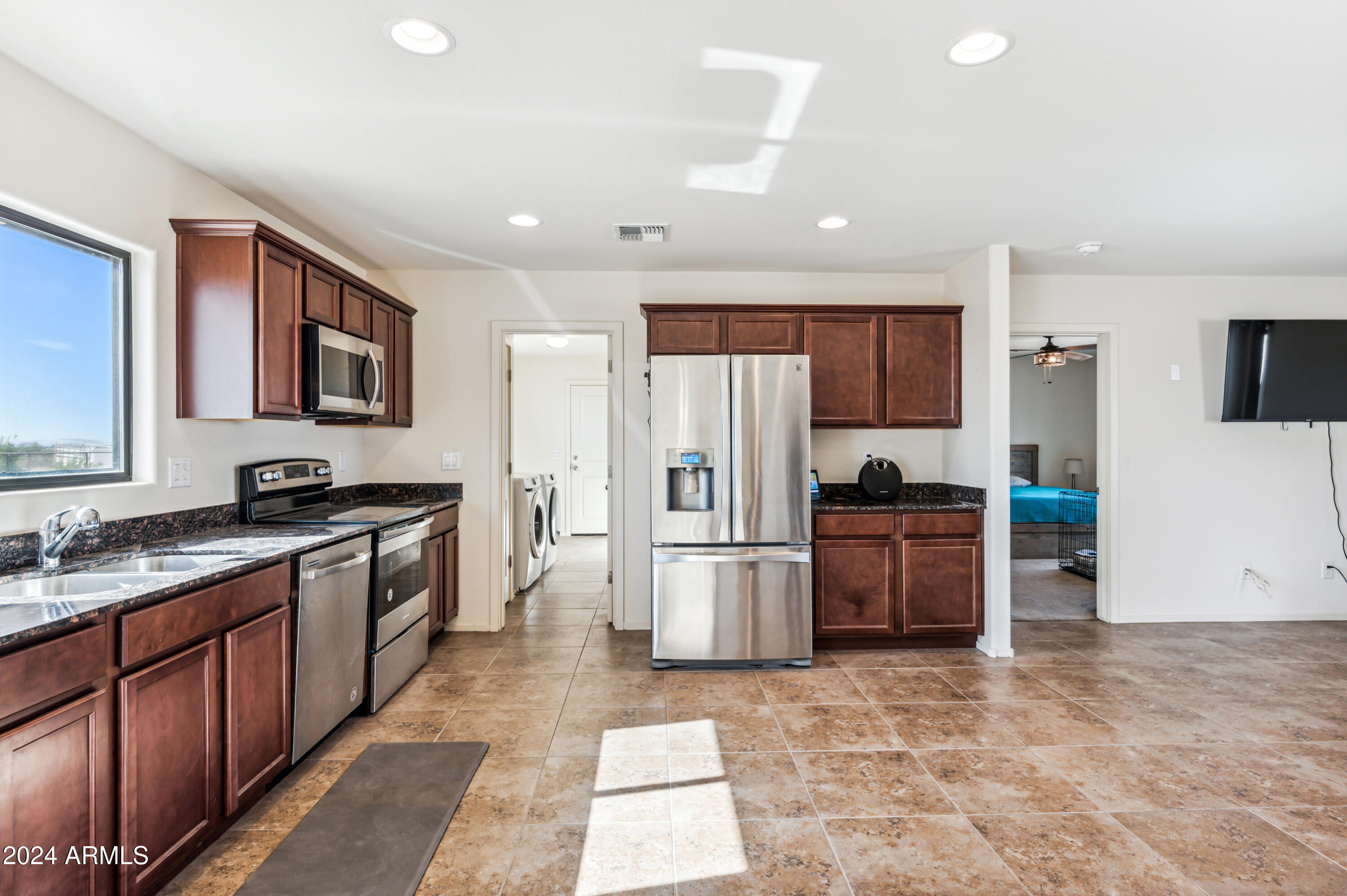 31837 W HADLEY Street