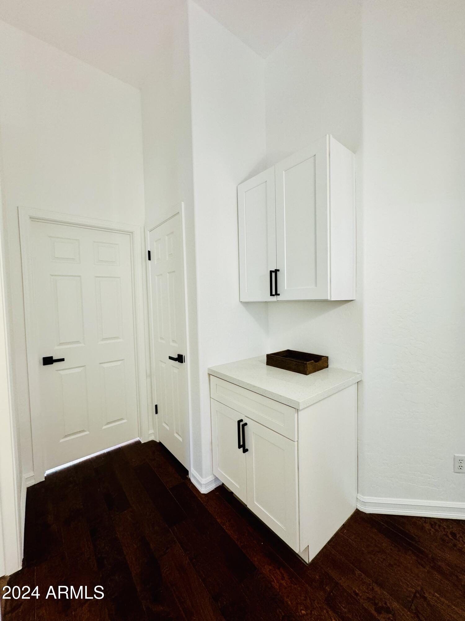 1346 E BRIARWOOD Terrace