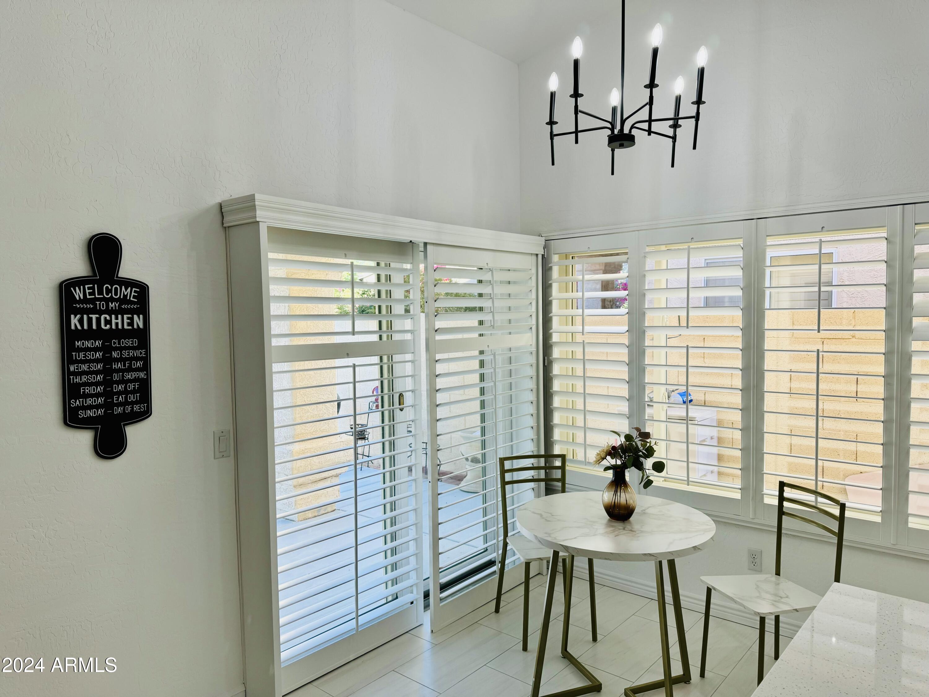 1346 E BRIARWOOD Terrace