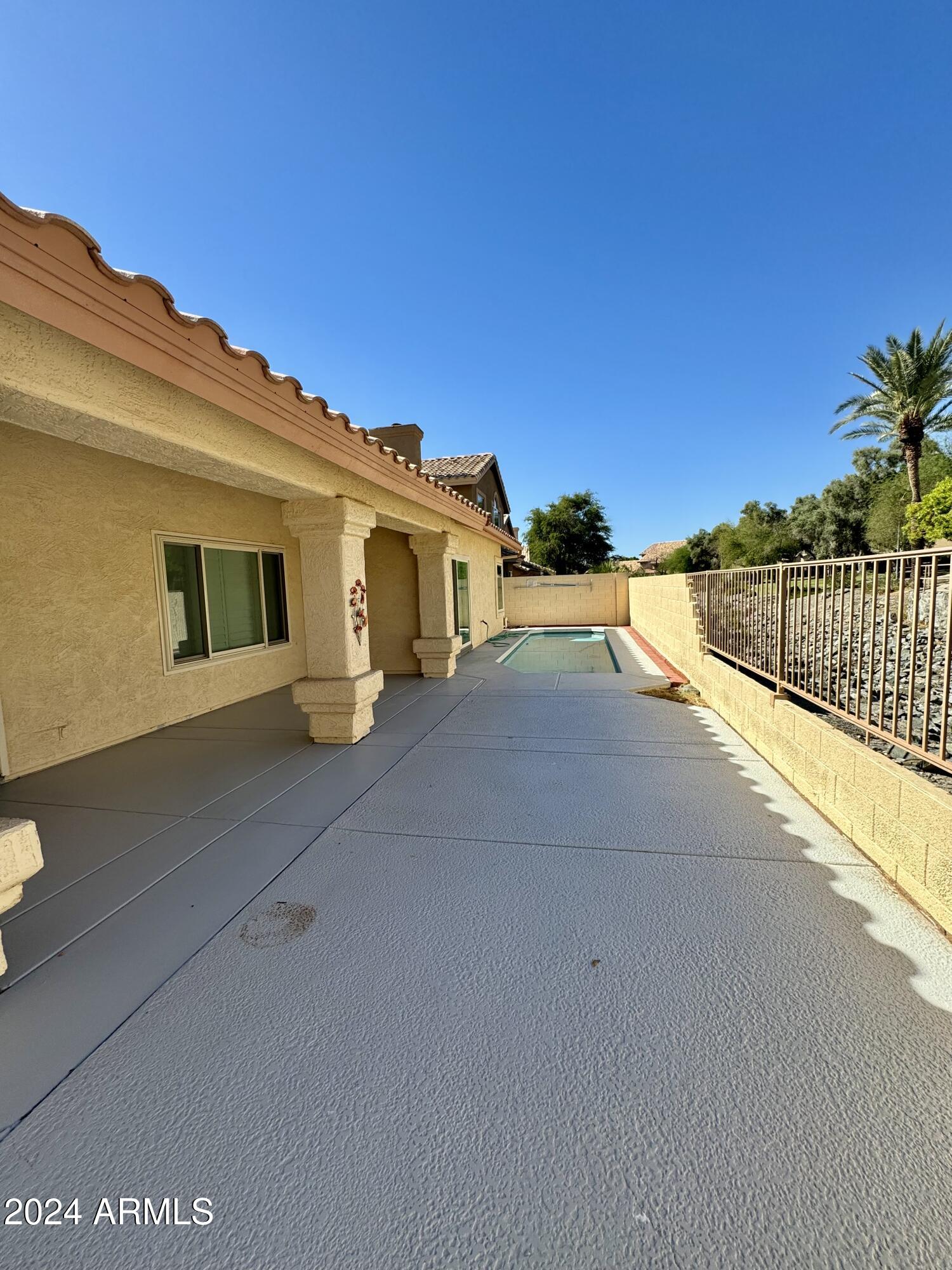 1346 E BRIARWOOD Terrace