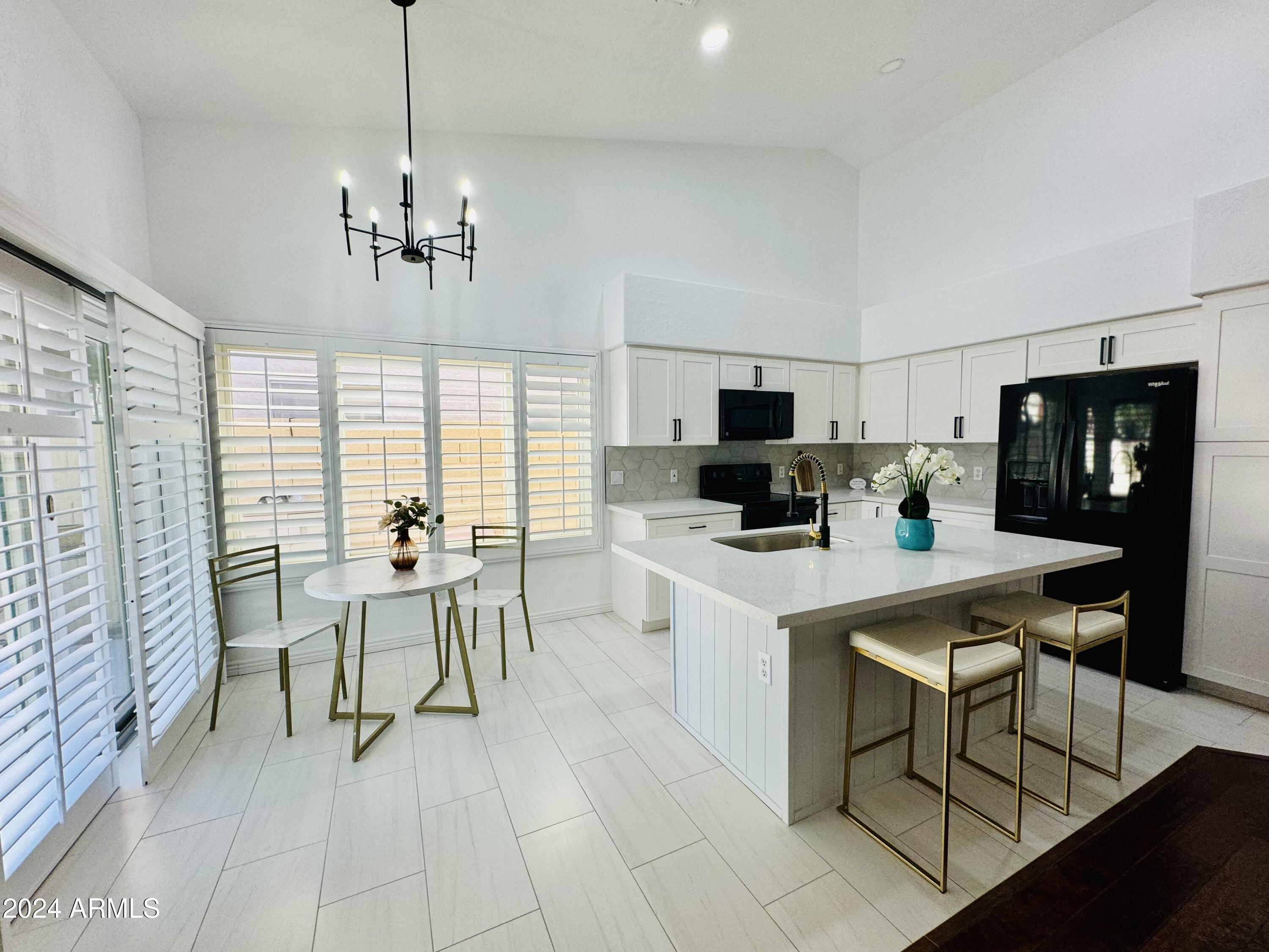 1346 E BRIARWOOD Terrace