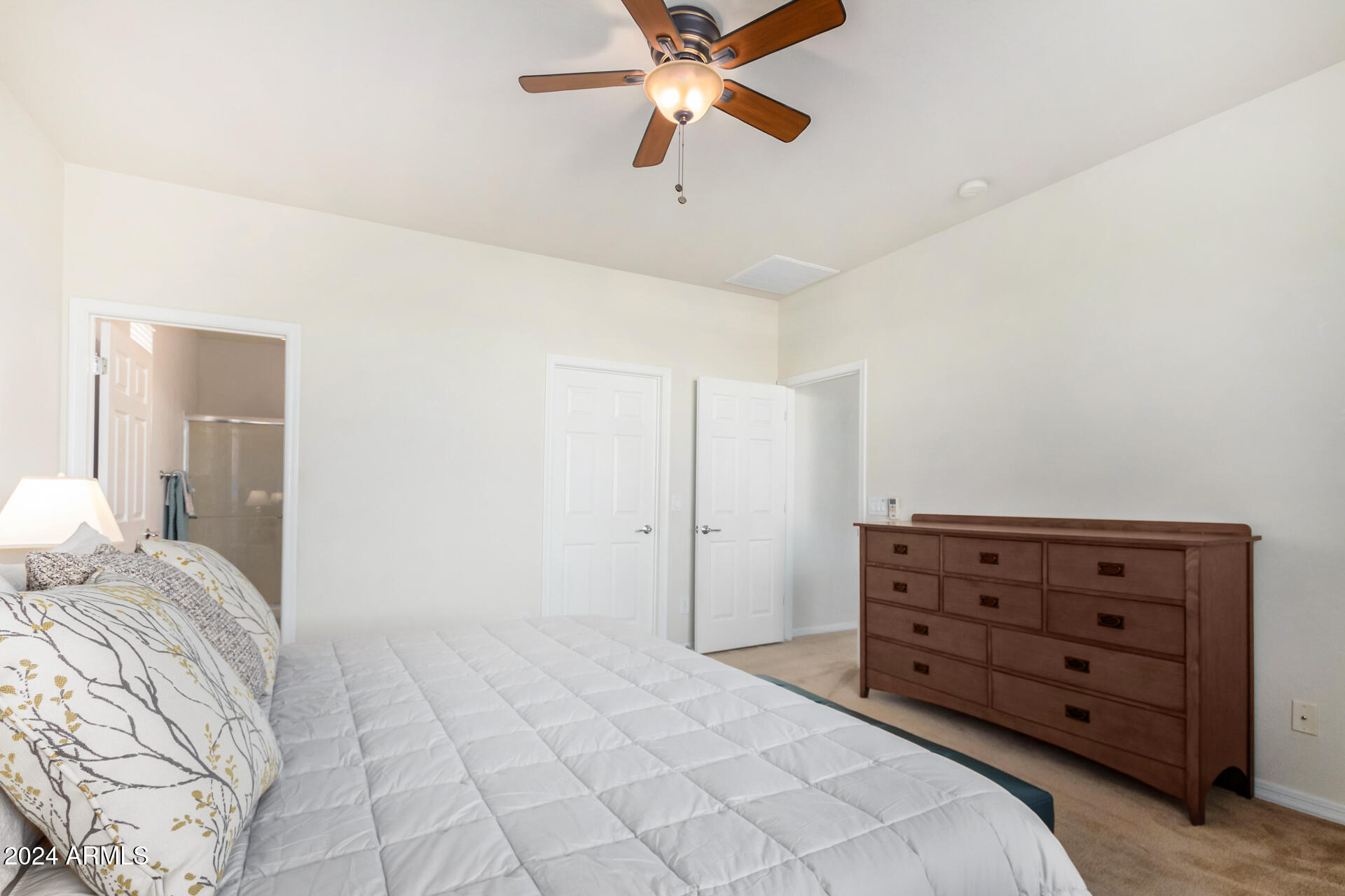 6648 W MOCKINGBIRD Way