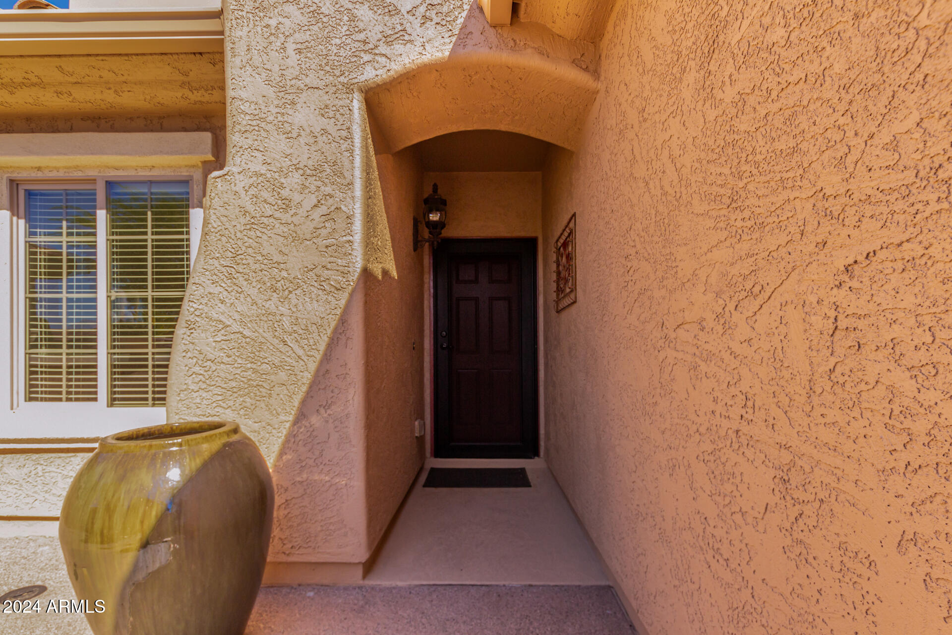 6648 W MOCKINGBIRD Way