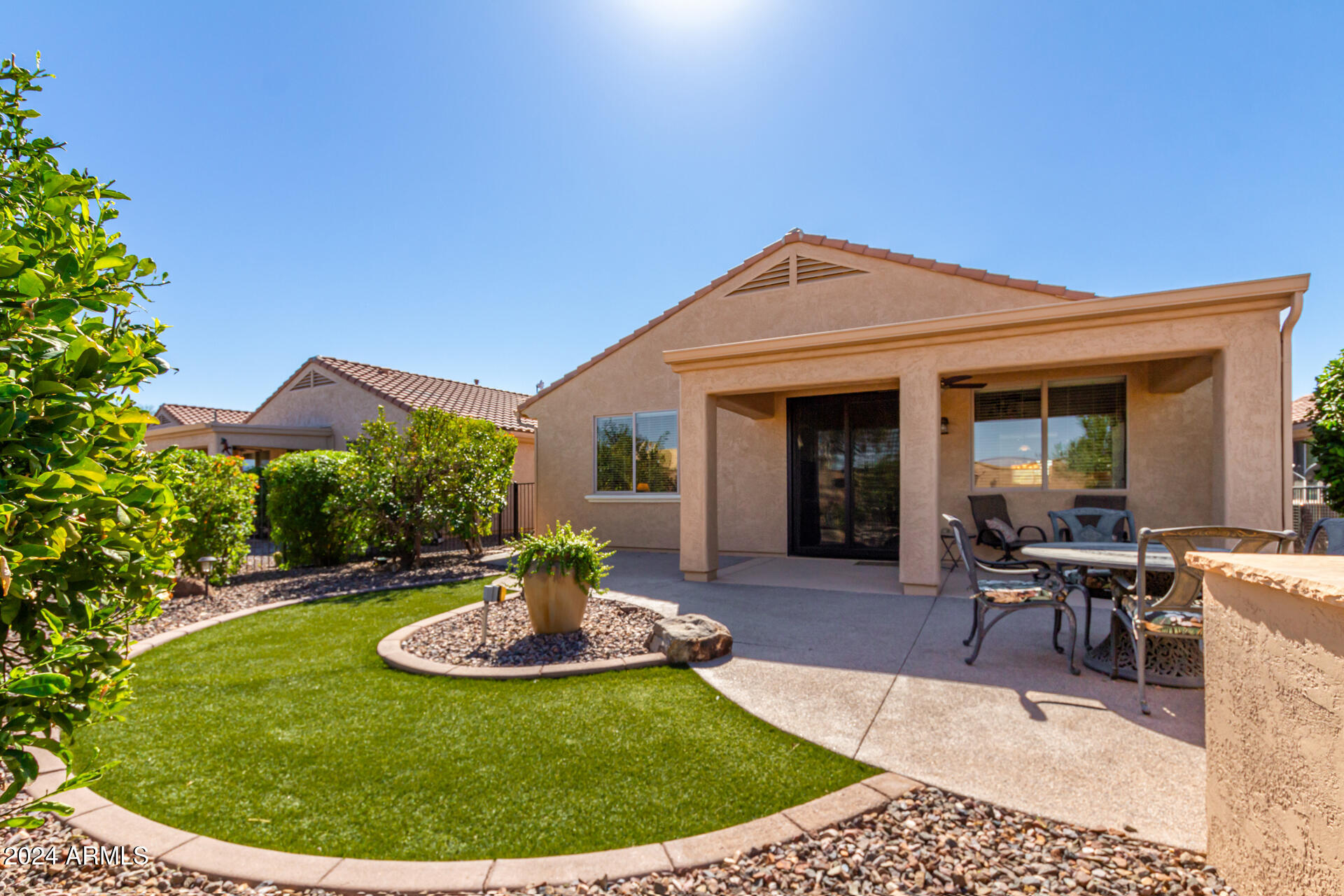 6648 W MOCKINGBIRD Way