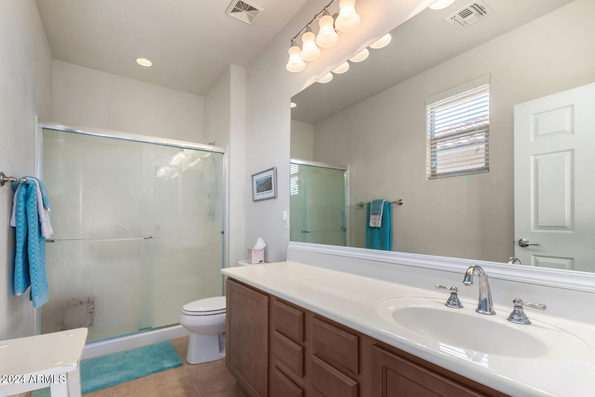 6648 W MOCKINGBIRD Way