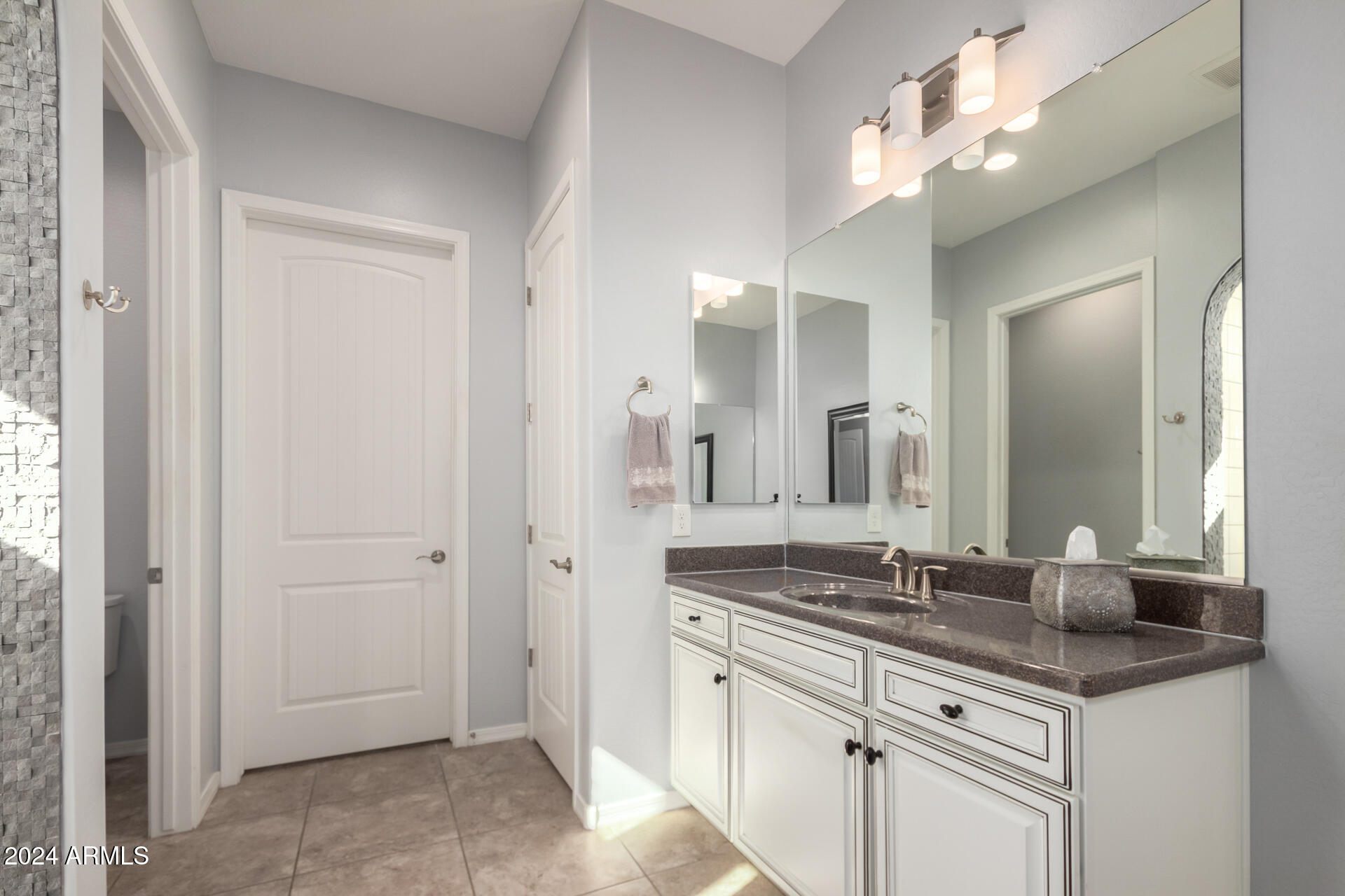 5771 W CINDER BROOK Way