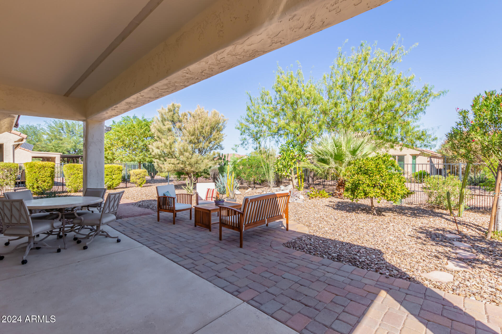 7214 W MERRIWEATHER Way