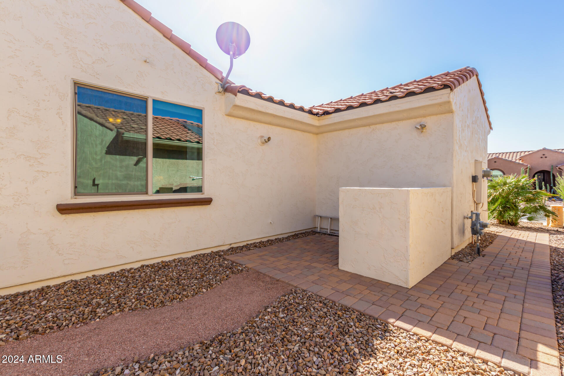 7214 W MERRIWEATHER Way