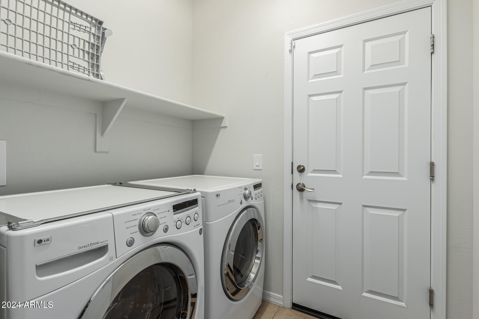 7214 W MERRIWEATHER Way