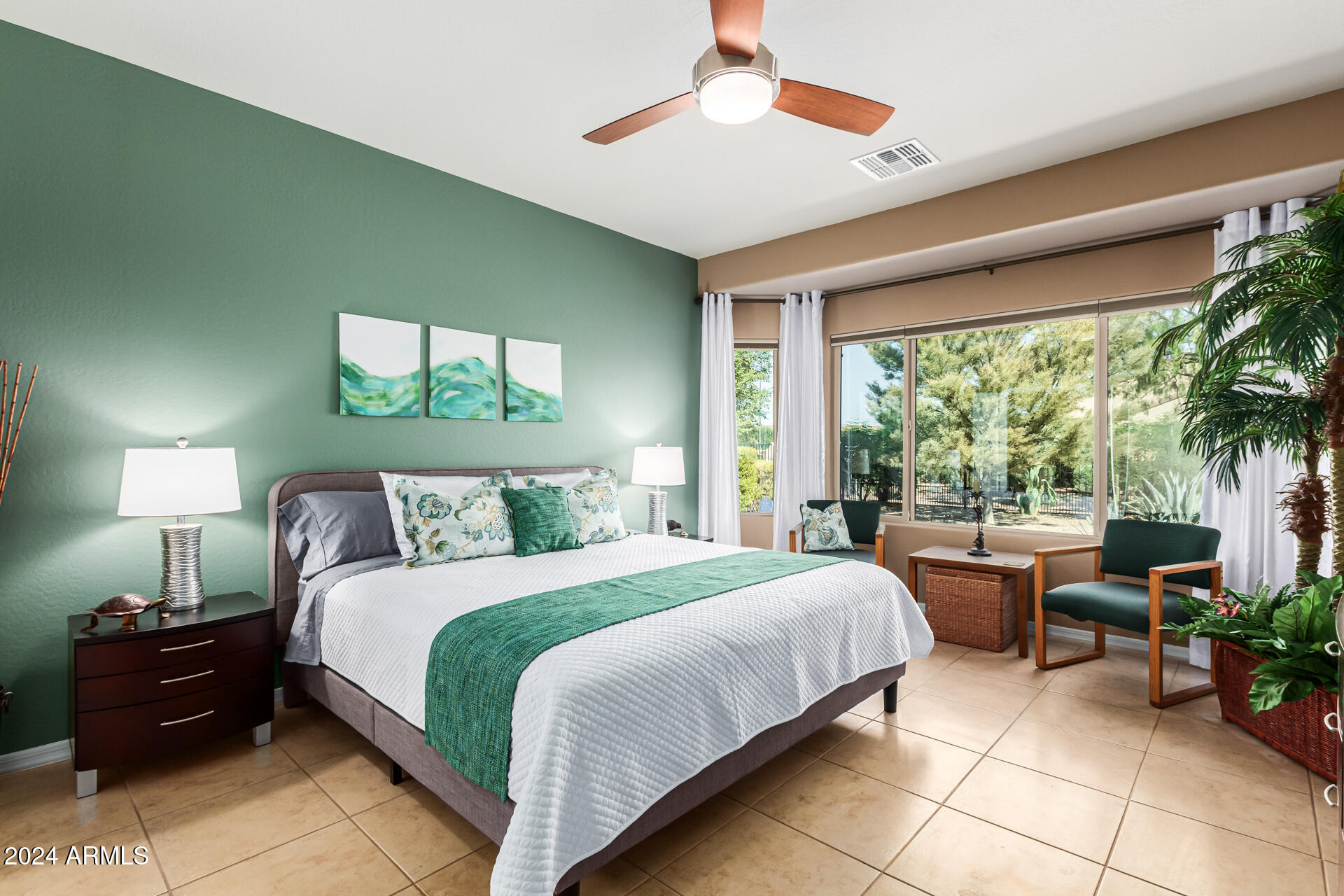 7214 W MERRIWEATHER Way