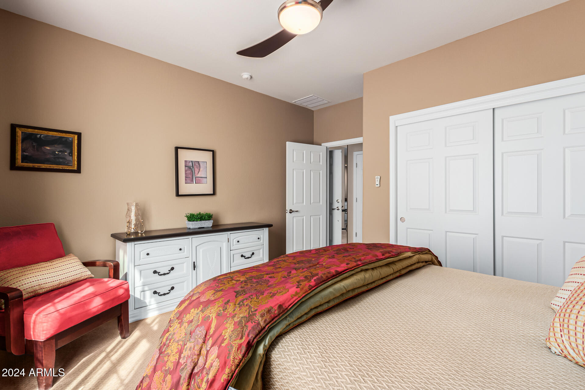 7214 W MERRIWEATHER Way