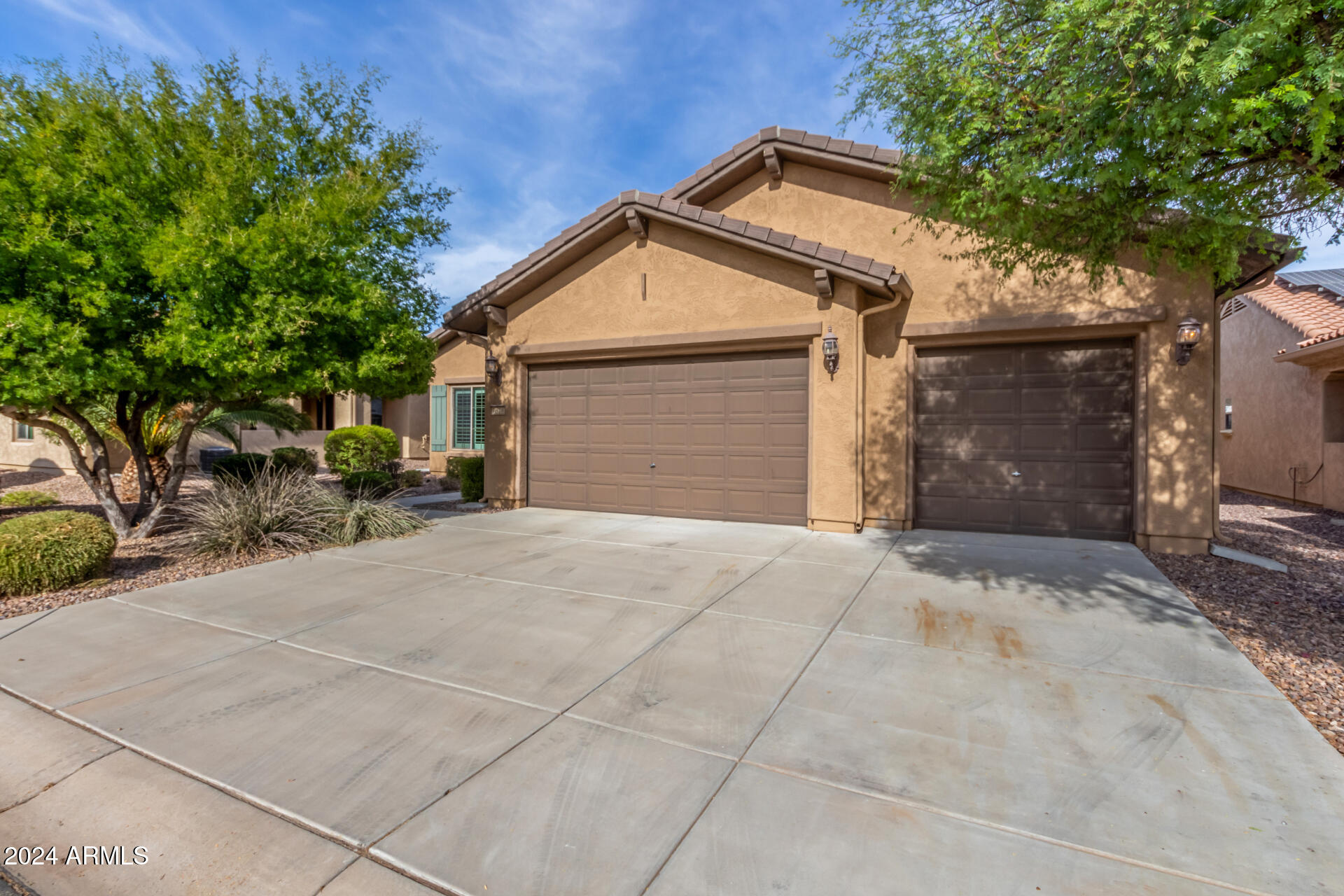 7818 W MONTEBELLO Way