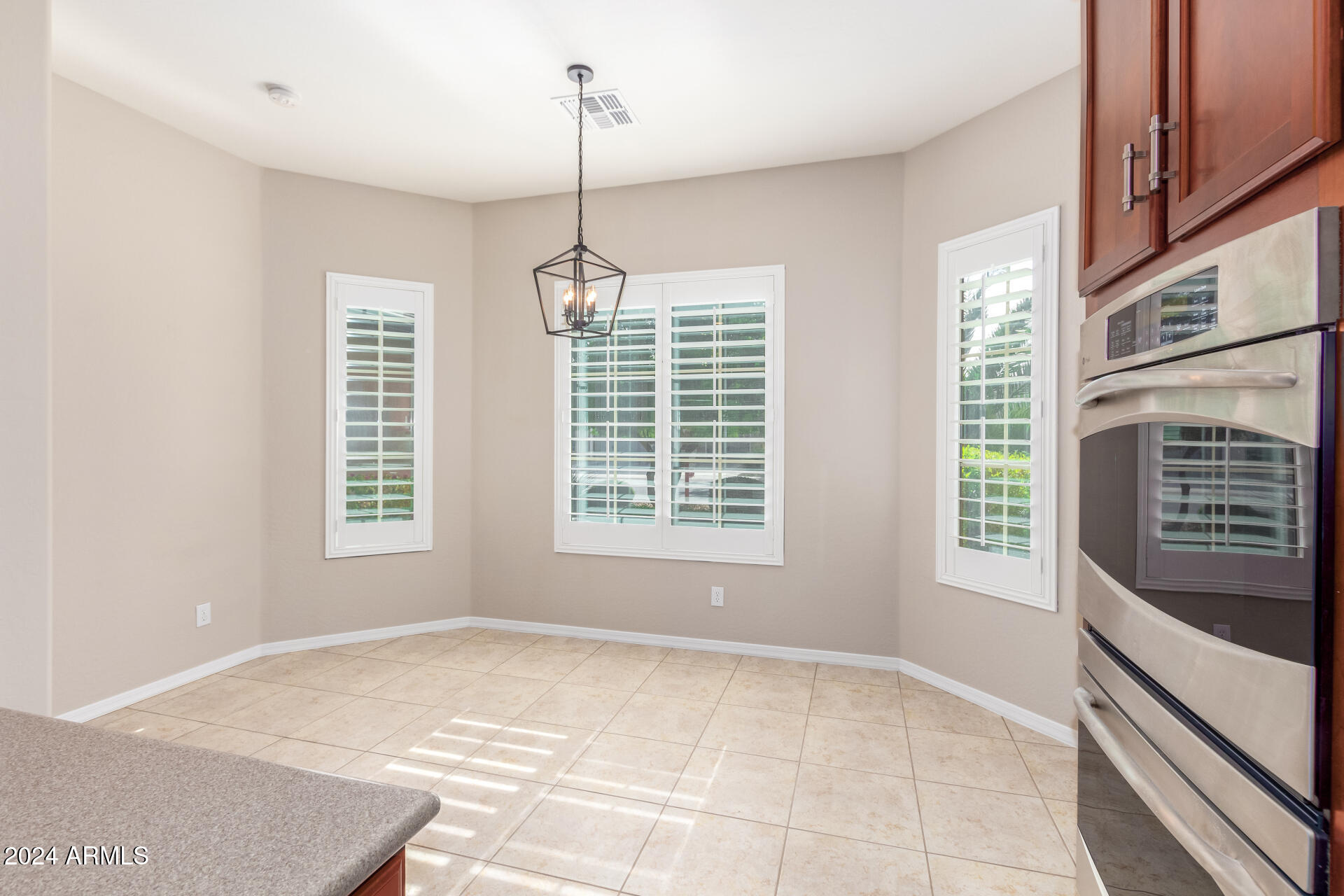 7818 W MONTEBELLO Way