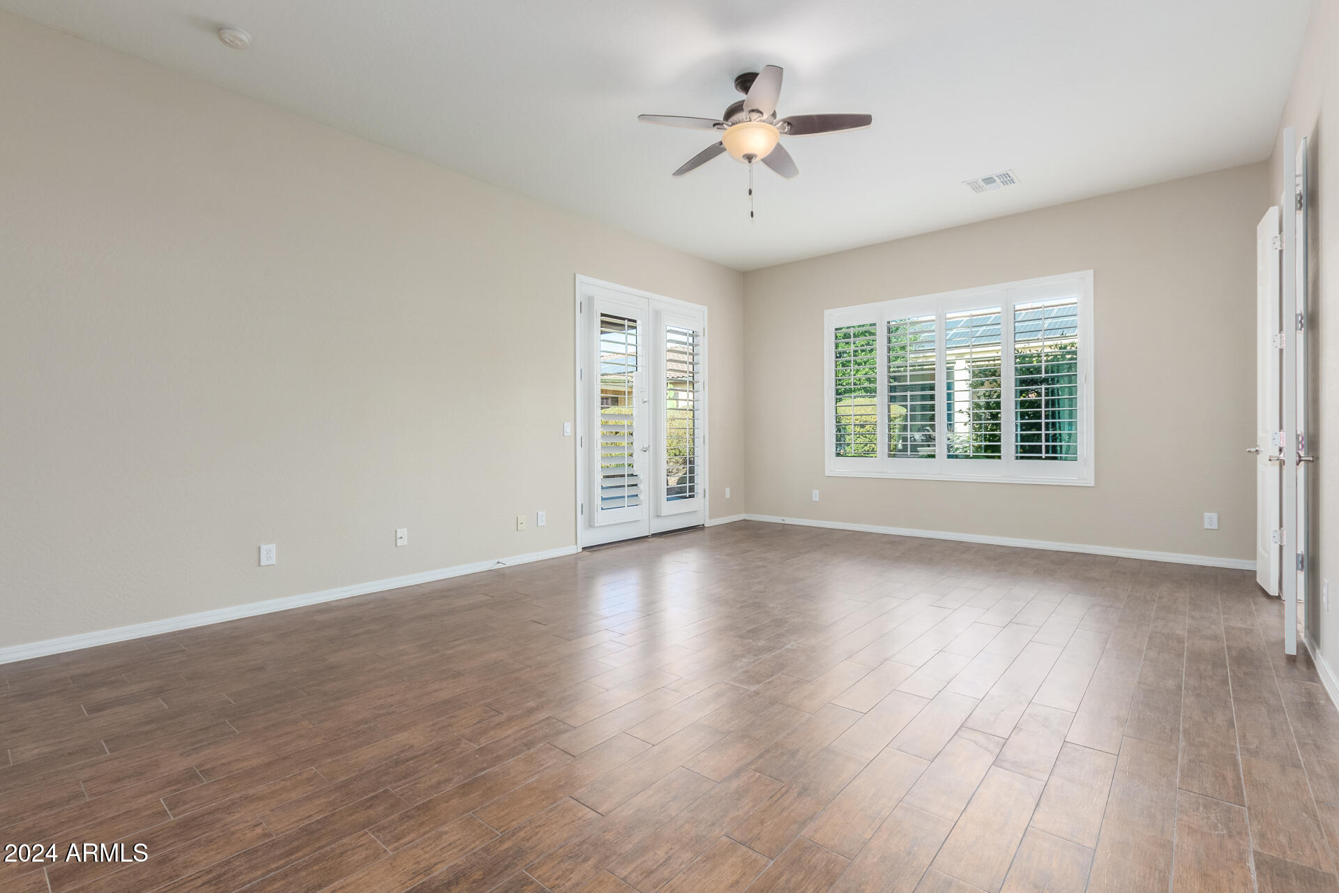 7818 W MONTEBELLO Way