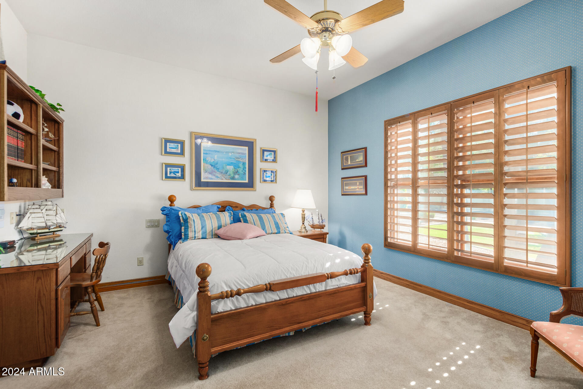 2166 E CAROLINE Lane