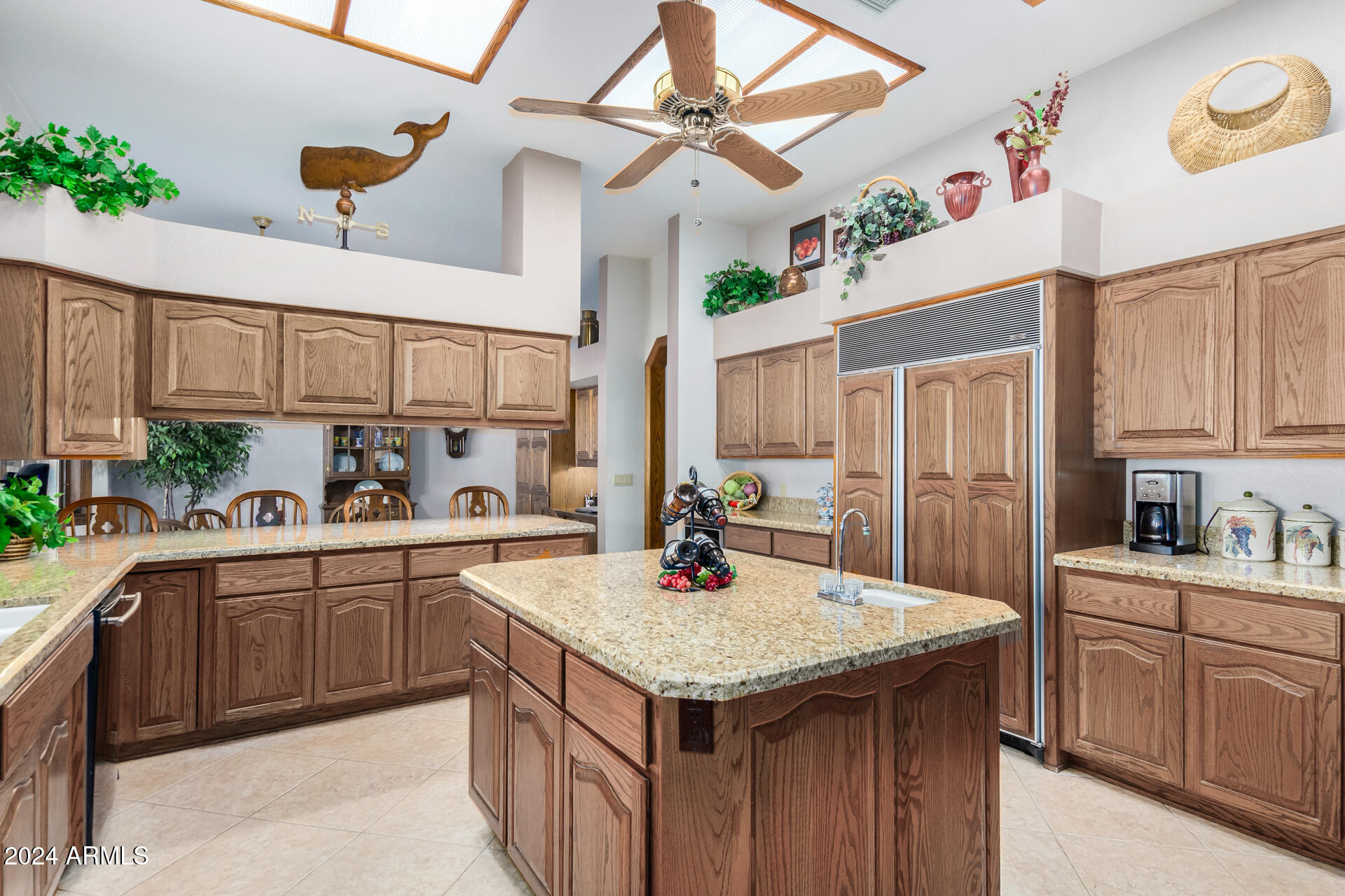 2166 E CAROLINE Lane