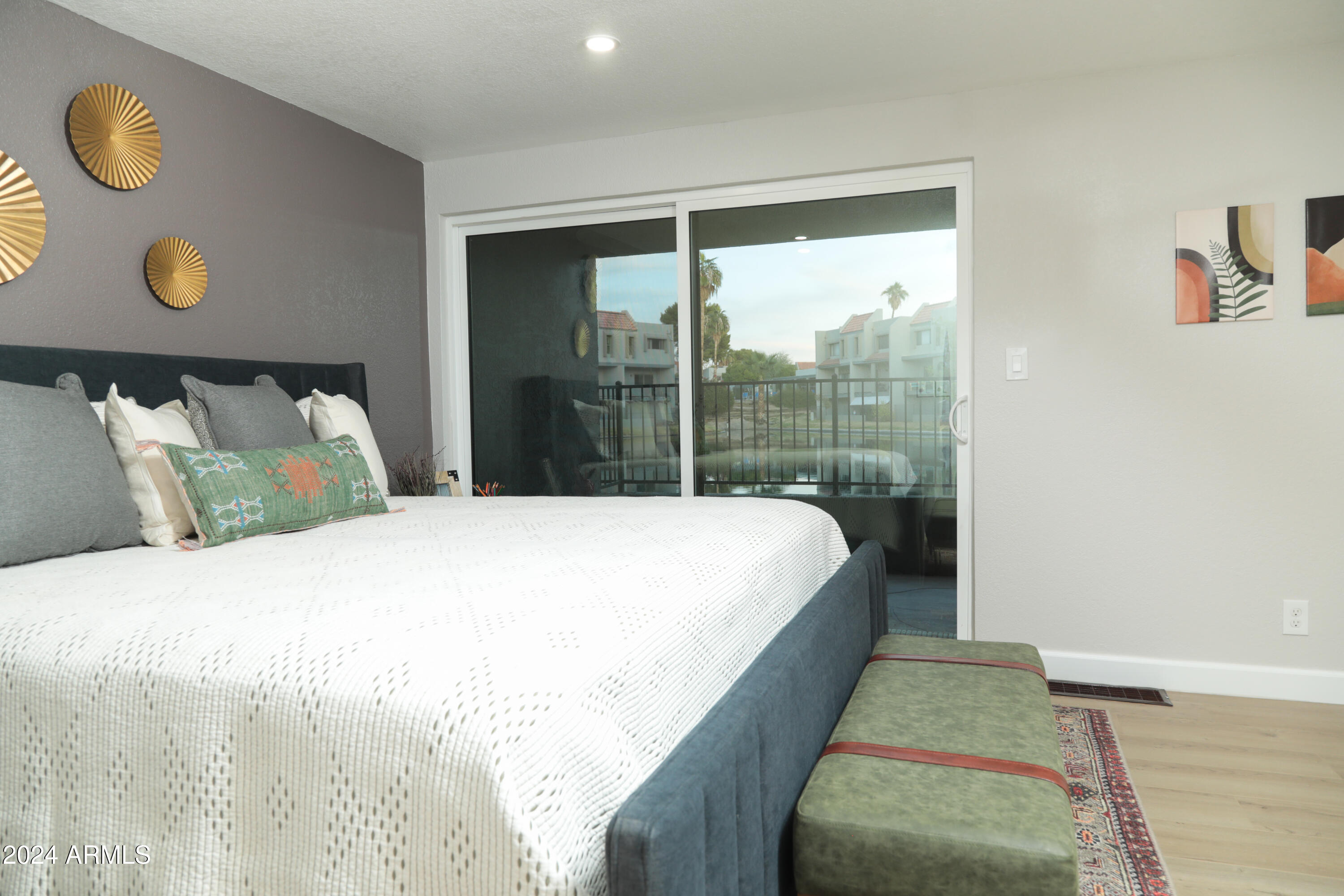 2524 S EL PARADISO -- # 99