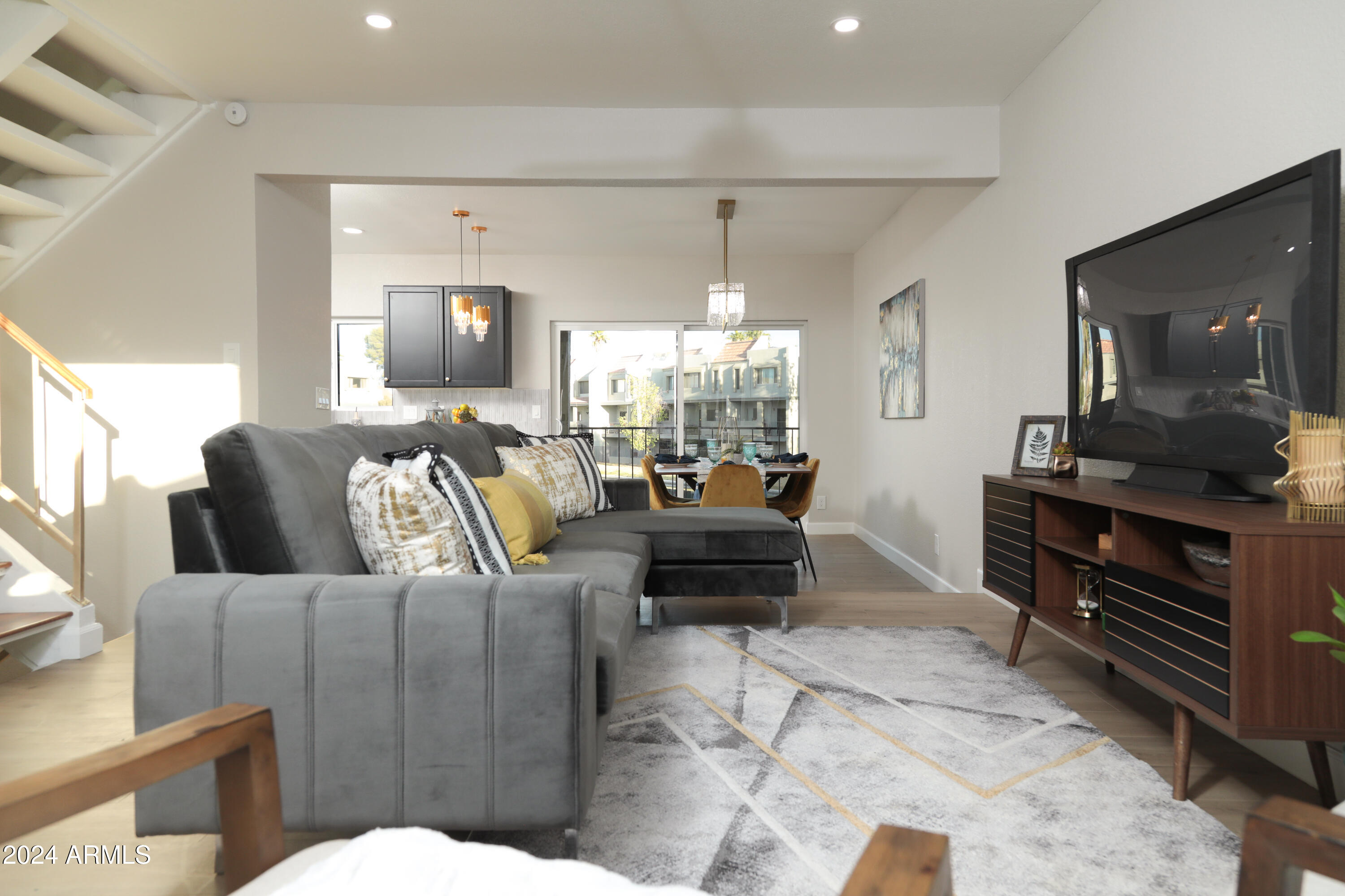 2524 S EL PARADISO -- # 99