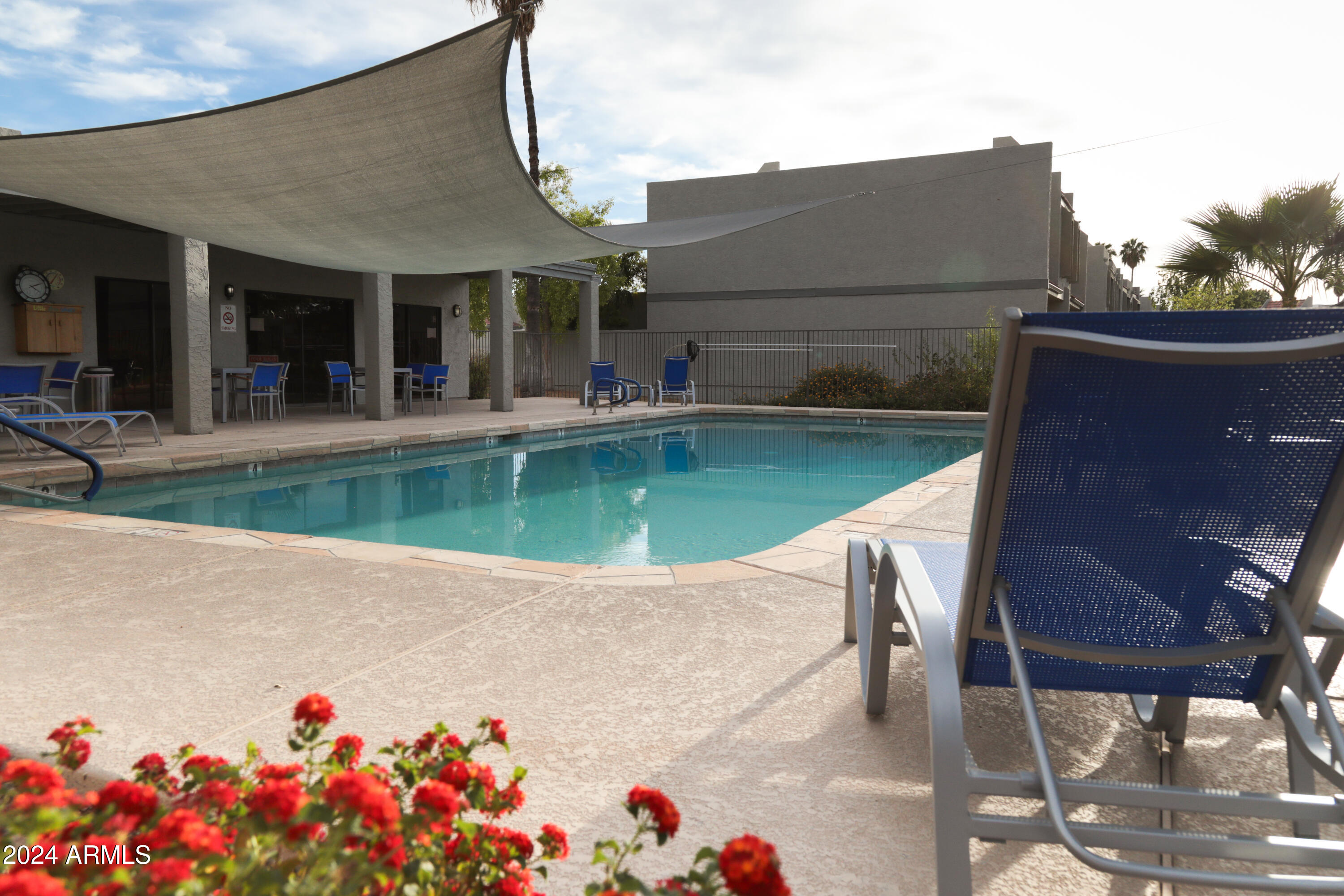 2524 S EL PARADISO -- # 99