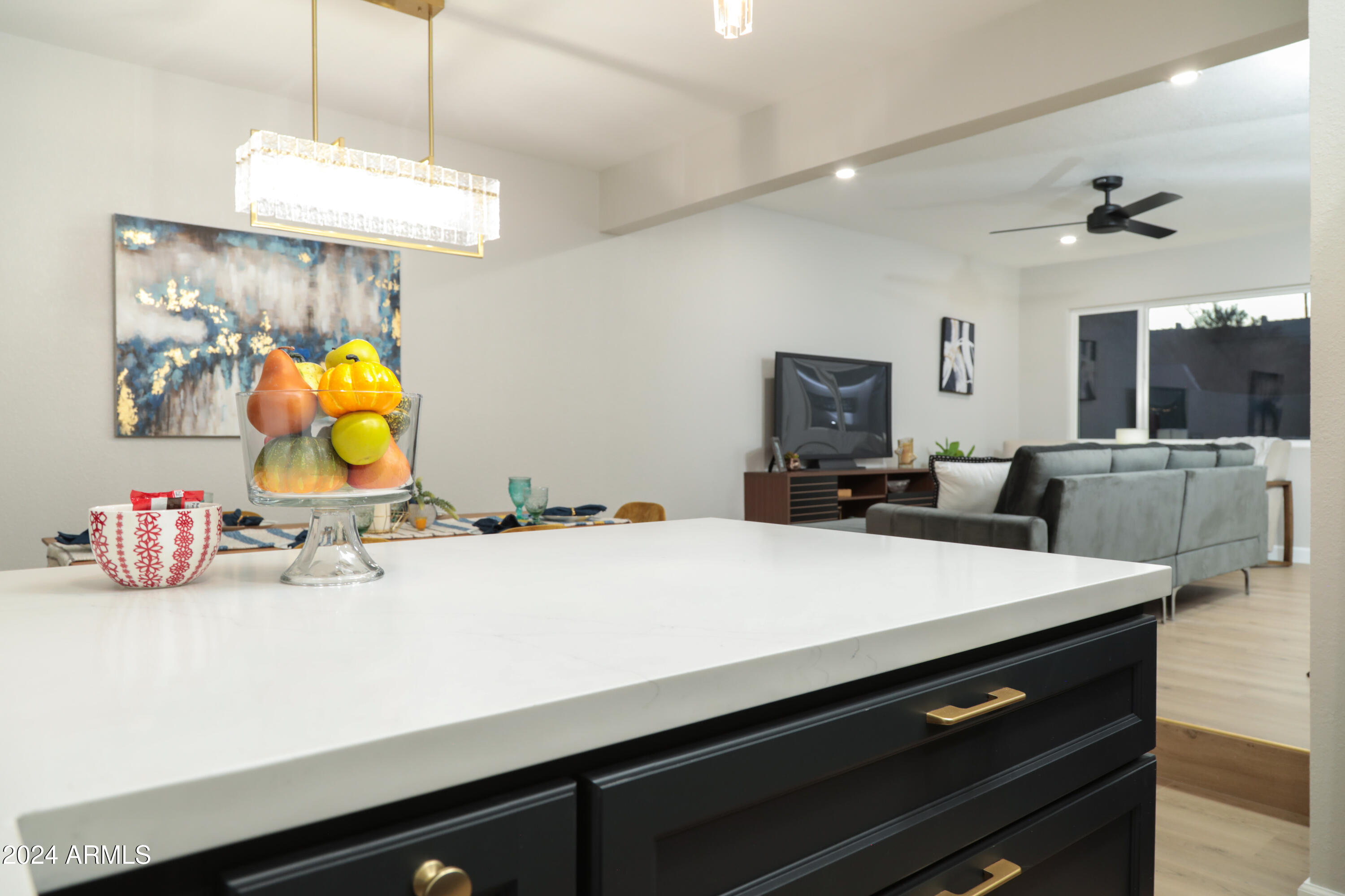 2524 S EL PARADISO -- # 99