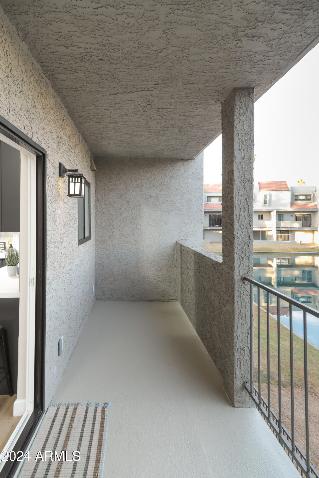 2524 S EL PARADISO -- # 99