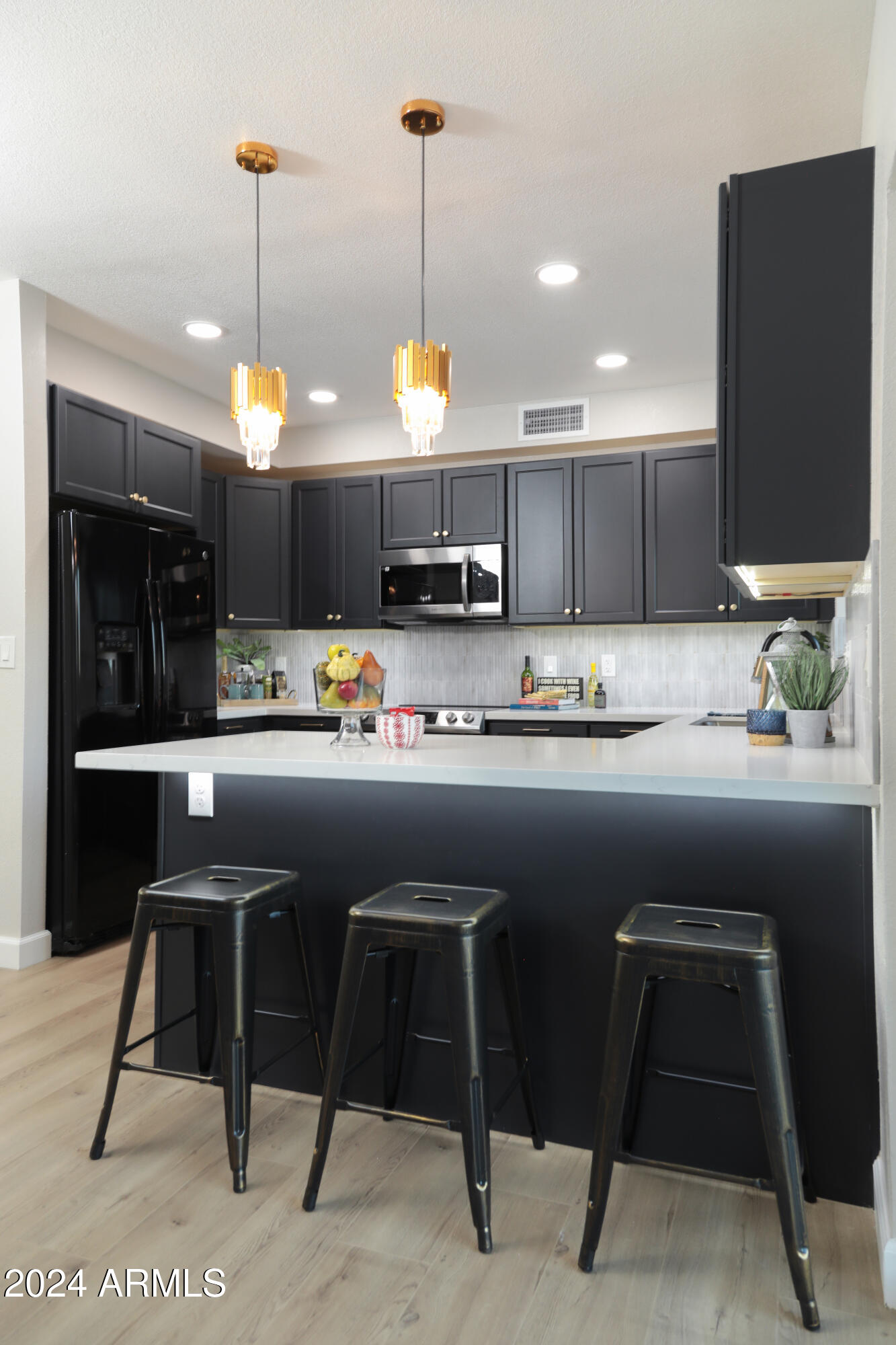 2524 S EL PARADISO -- # 99