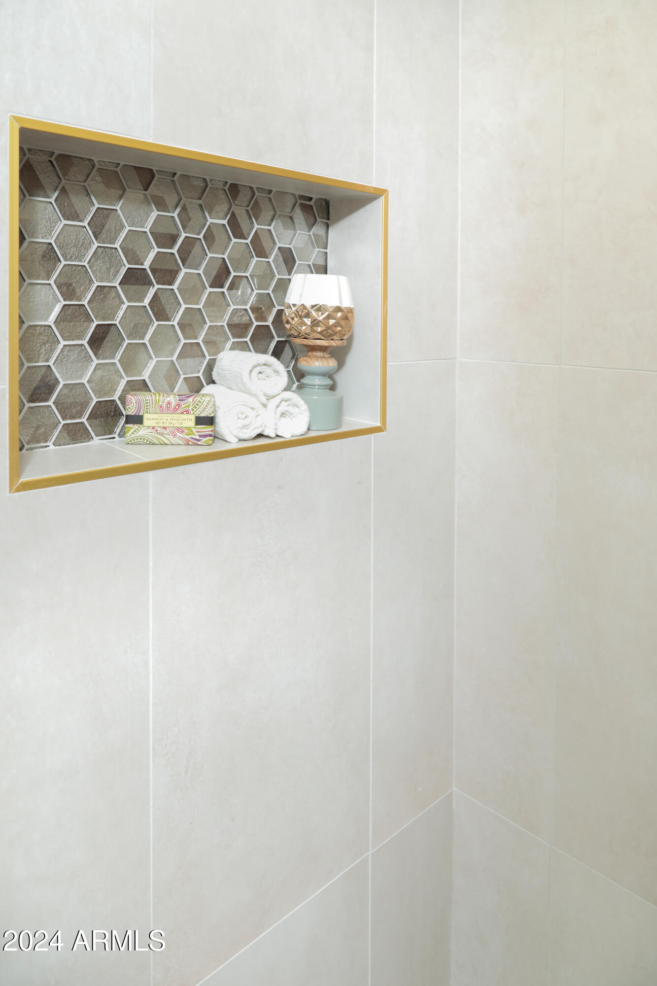 2524 S EL PARADISO -- # 99