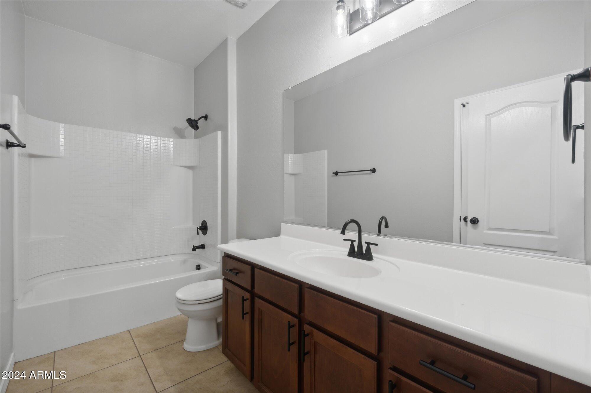 20608 N SCOLA Street