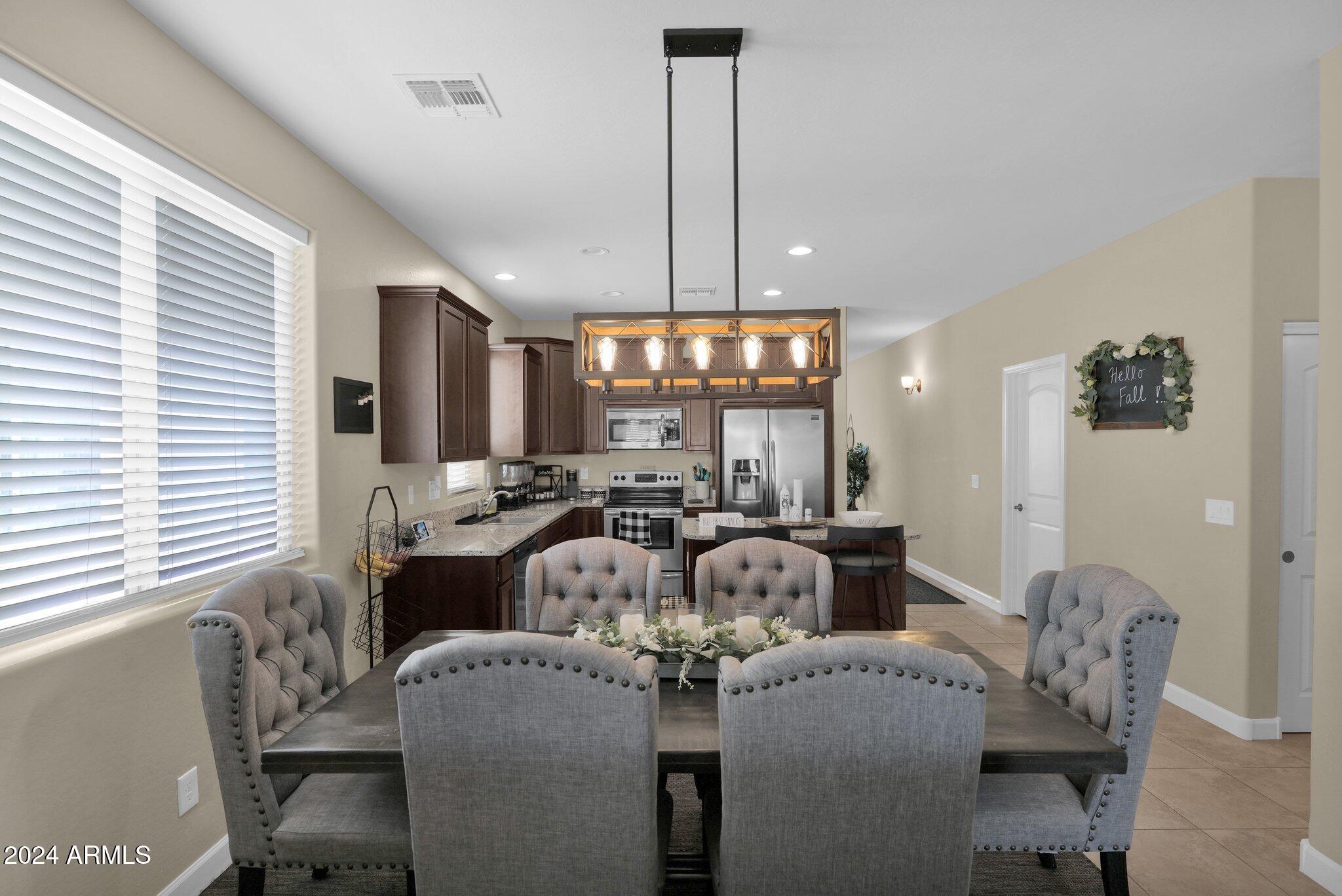 4898 E IOLITE Street