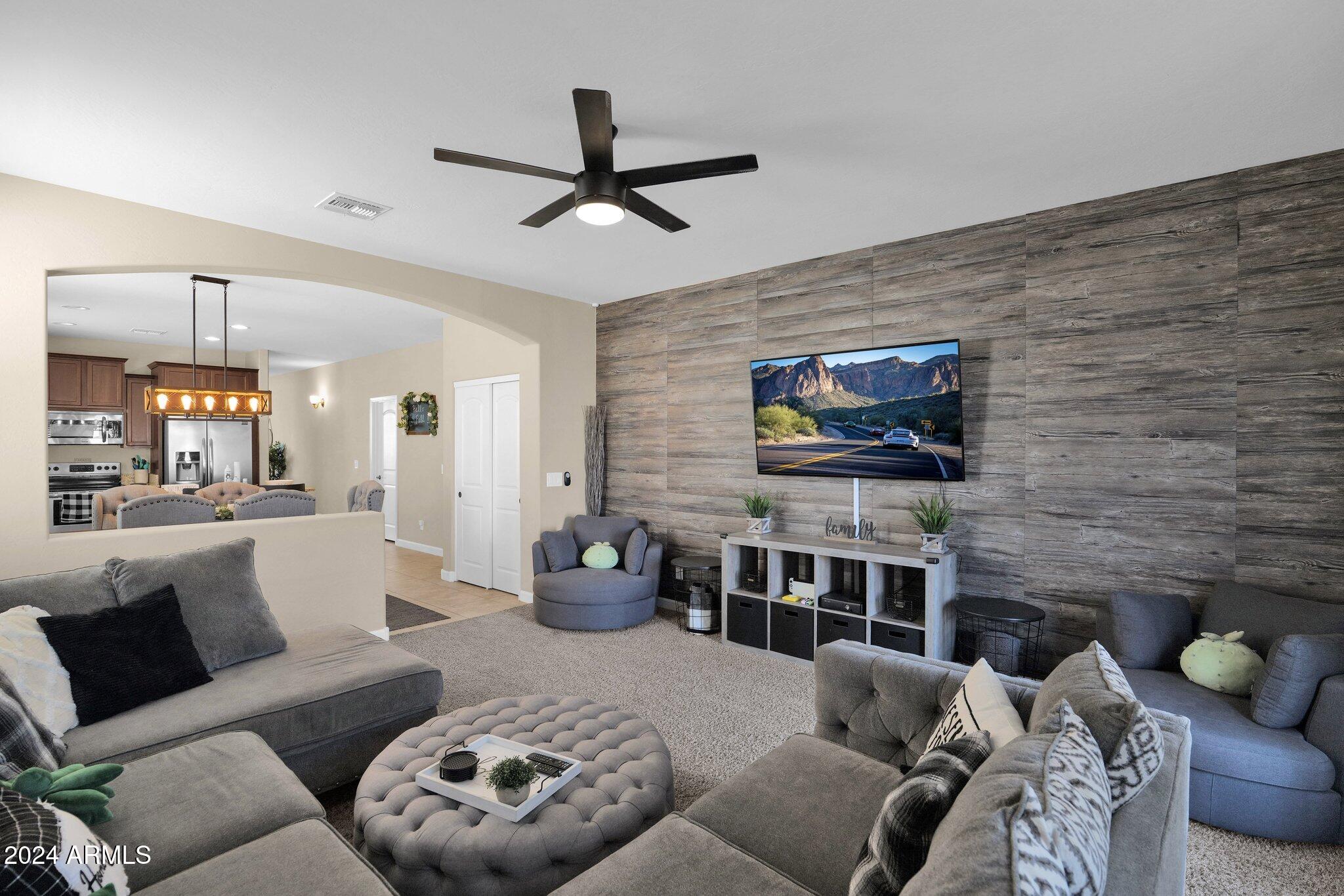 4898 E IOLITE Street