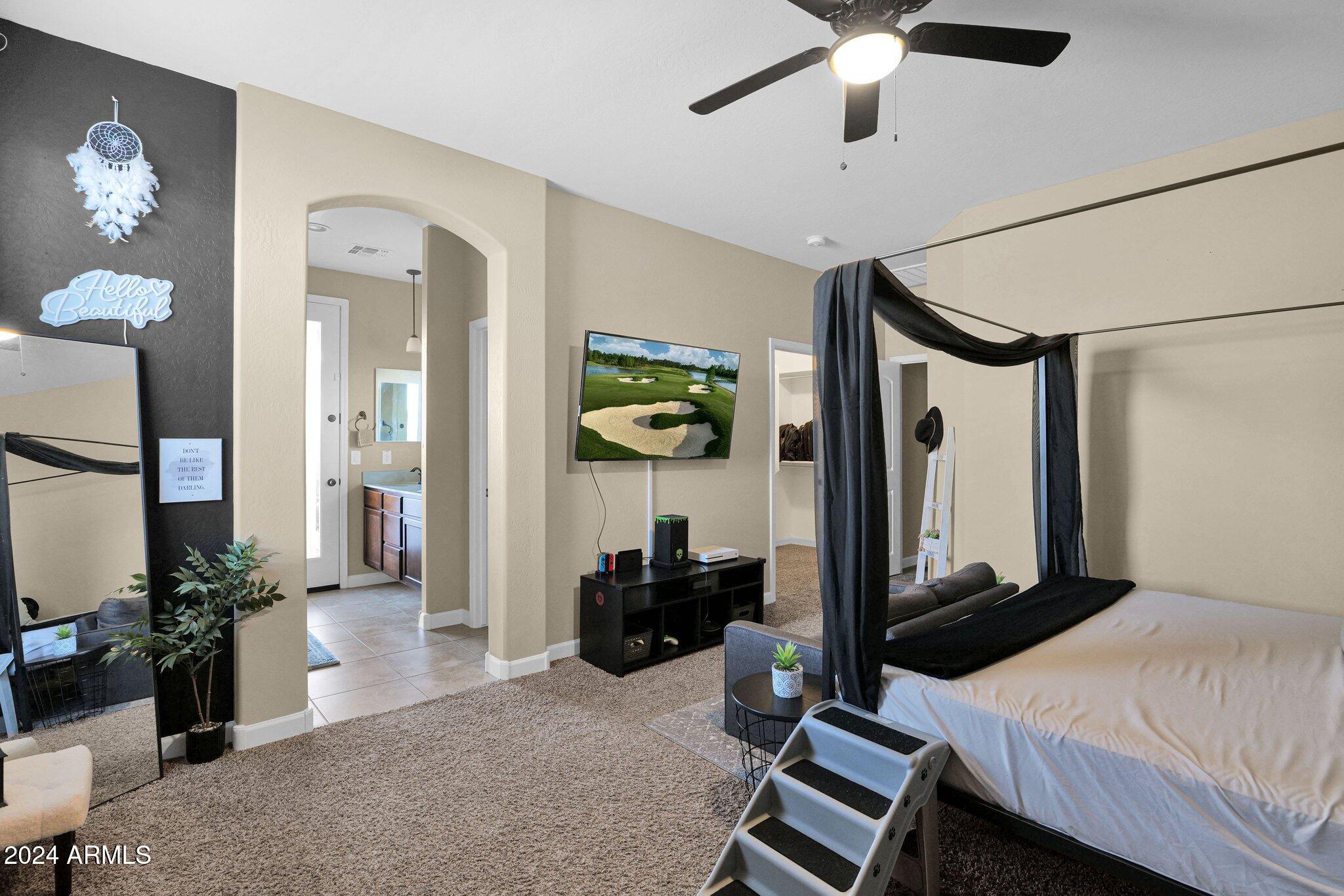 4898 E IOLITE Street