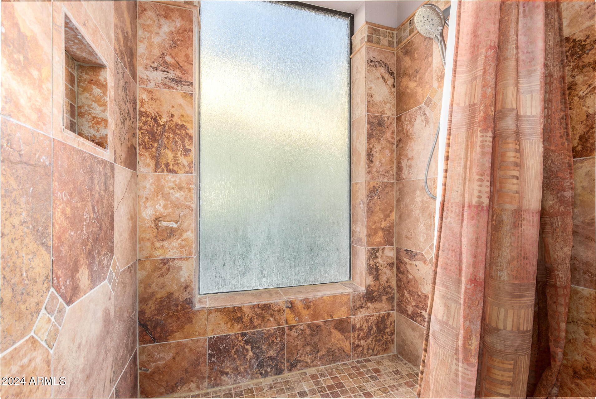 4709 E WINSTON Drive