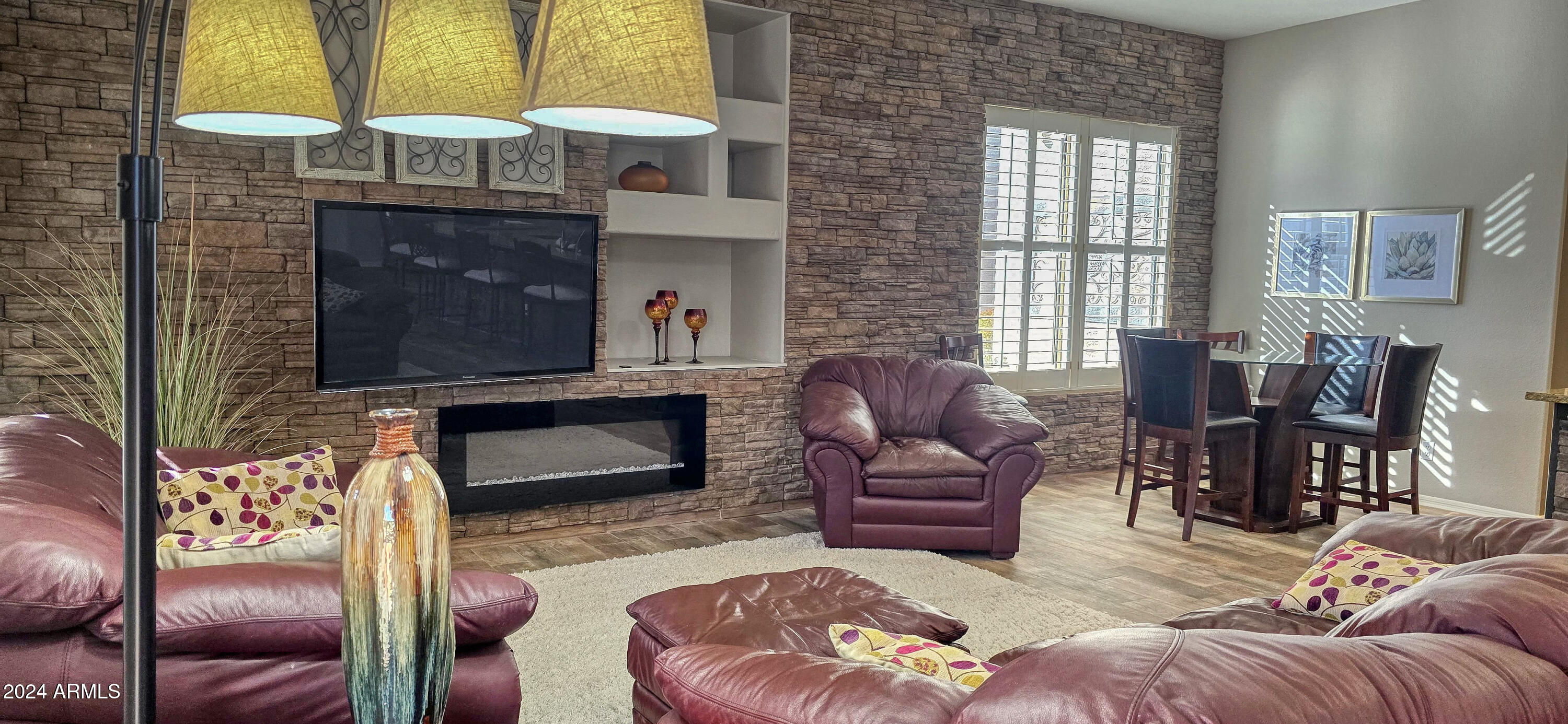 4199 E STRAWBERRY Drive