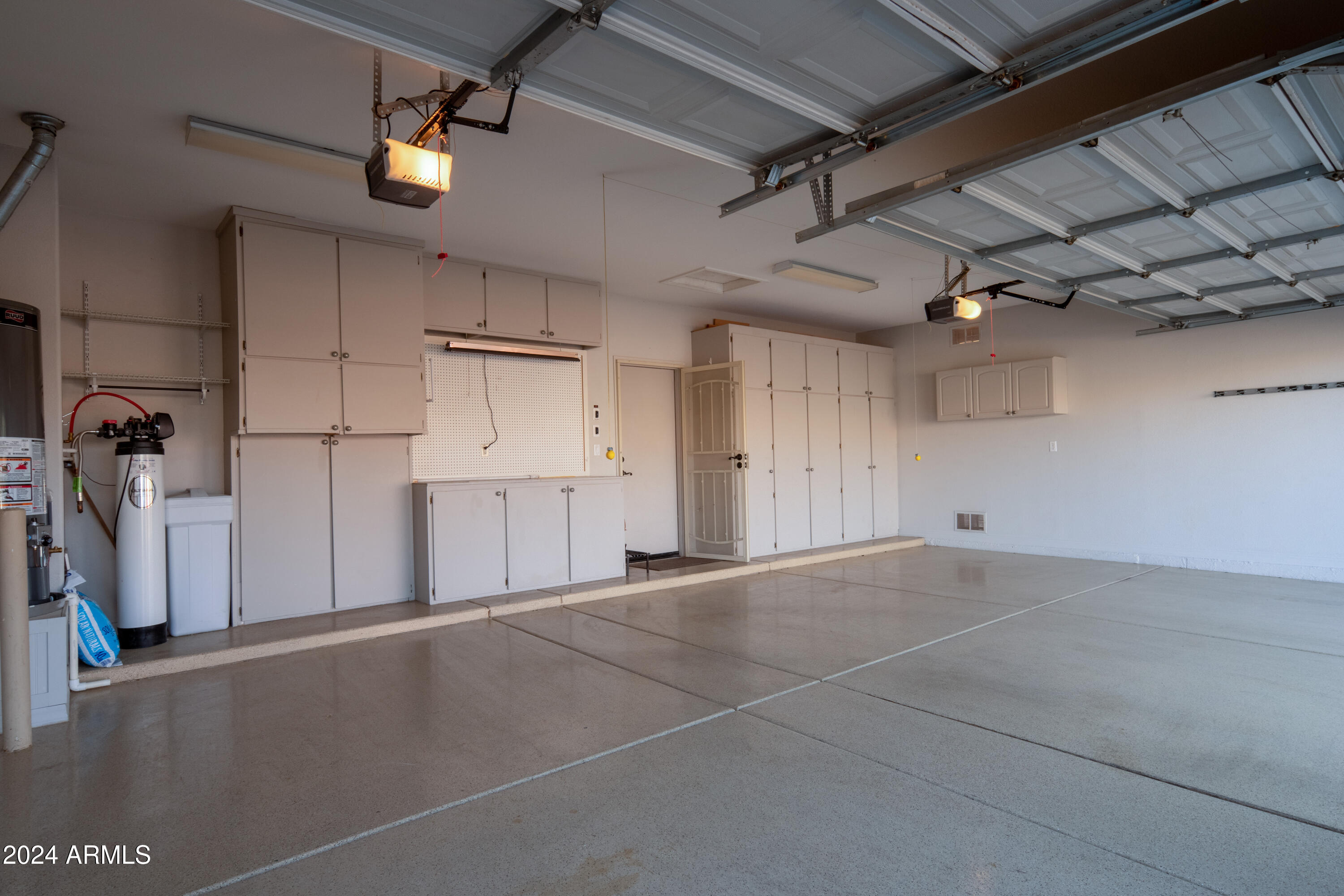 4199 E STRAWBERRY Drive