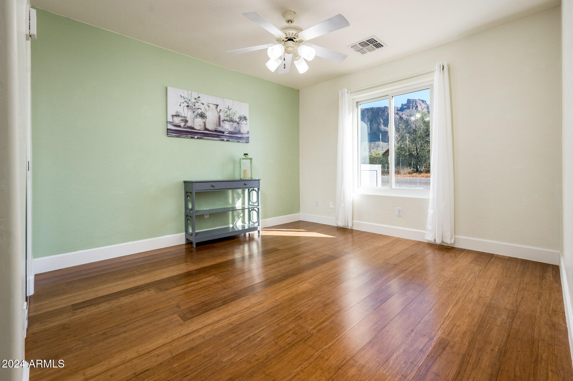 5365 E Shiprock Street