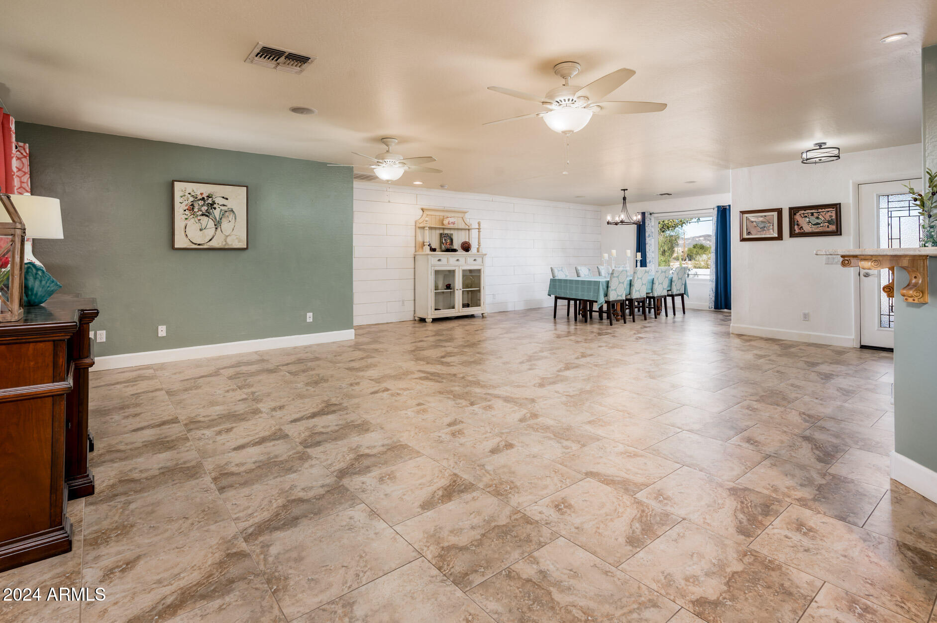 5365 E Shiprock Street