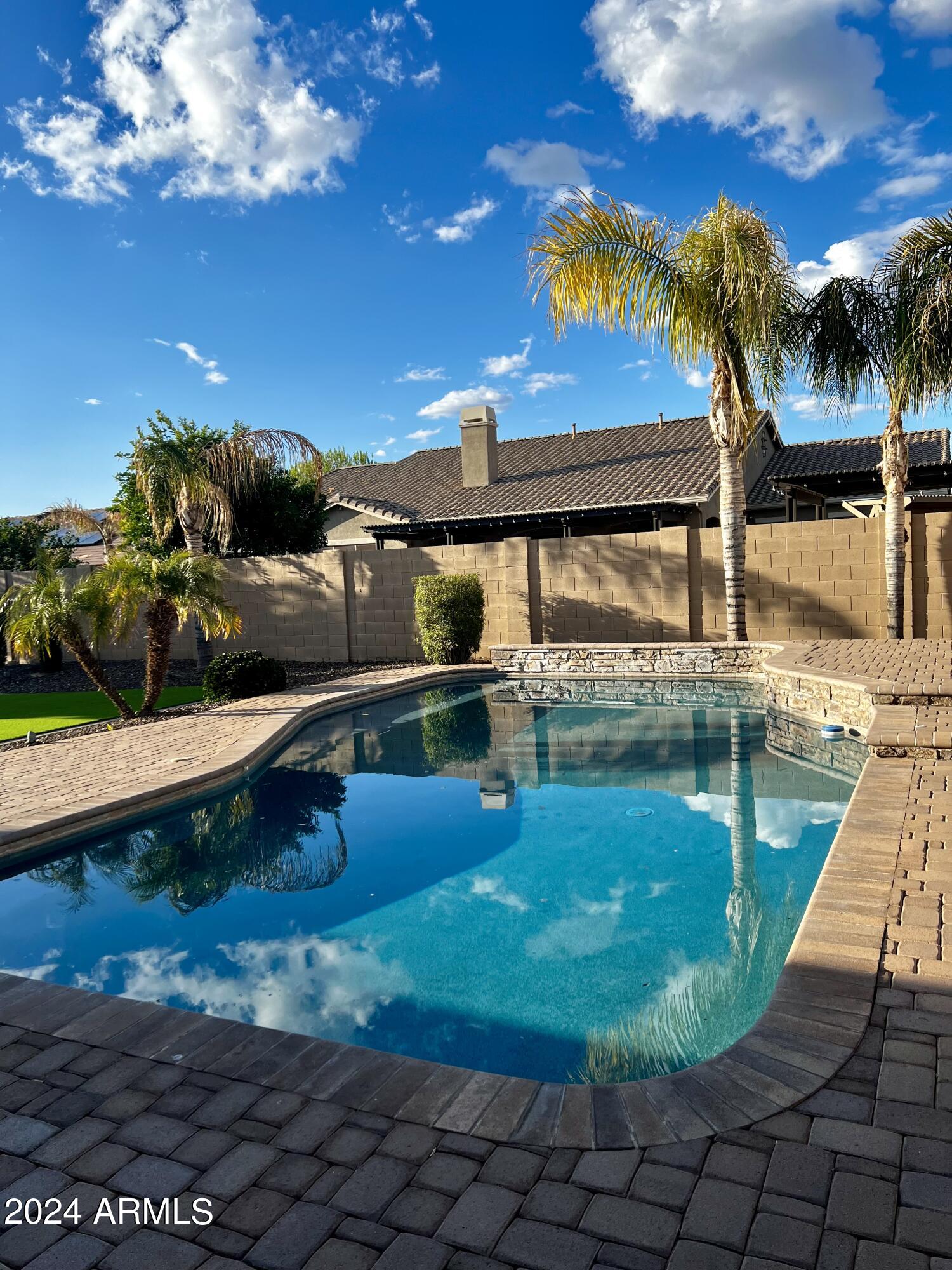 20198 E SILVER CREEK Lane