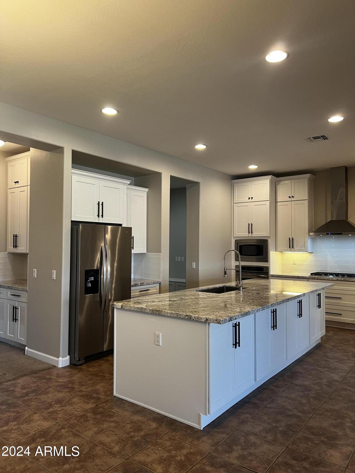 20198 E SILVER CREEK Lane