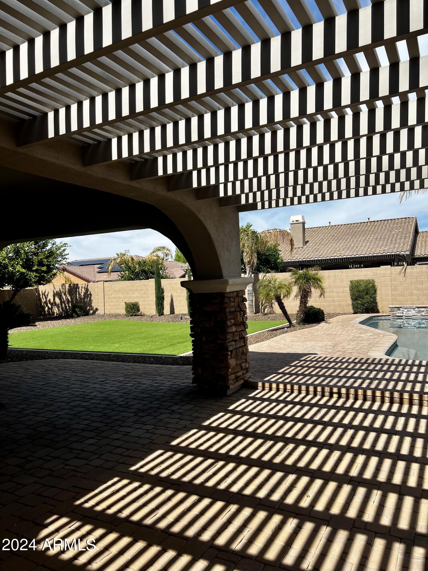 20198 E SILVER CREEK Lane