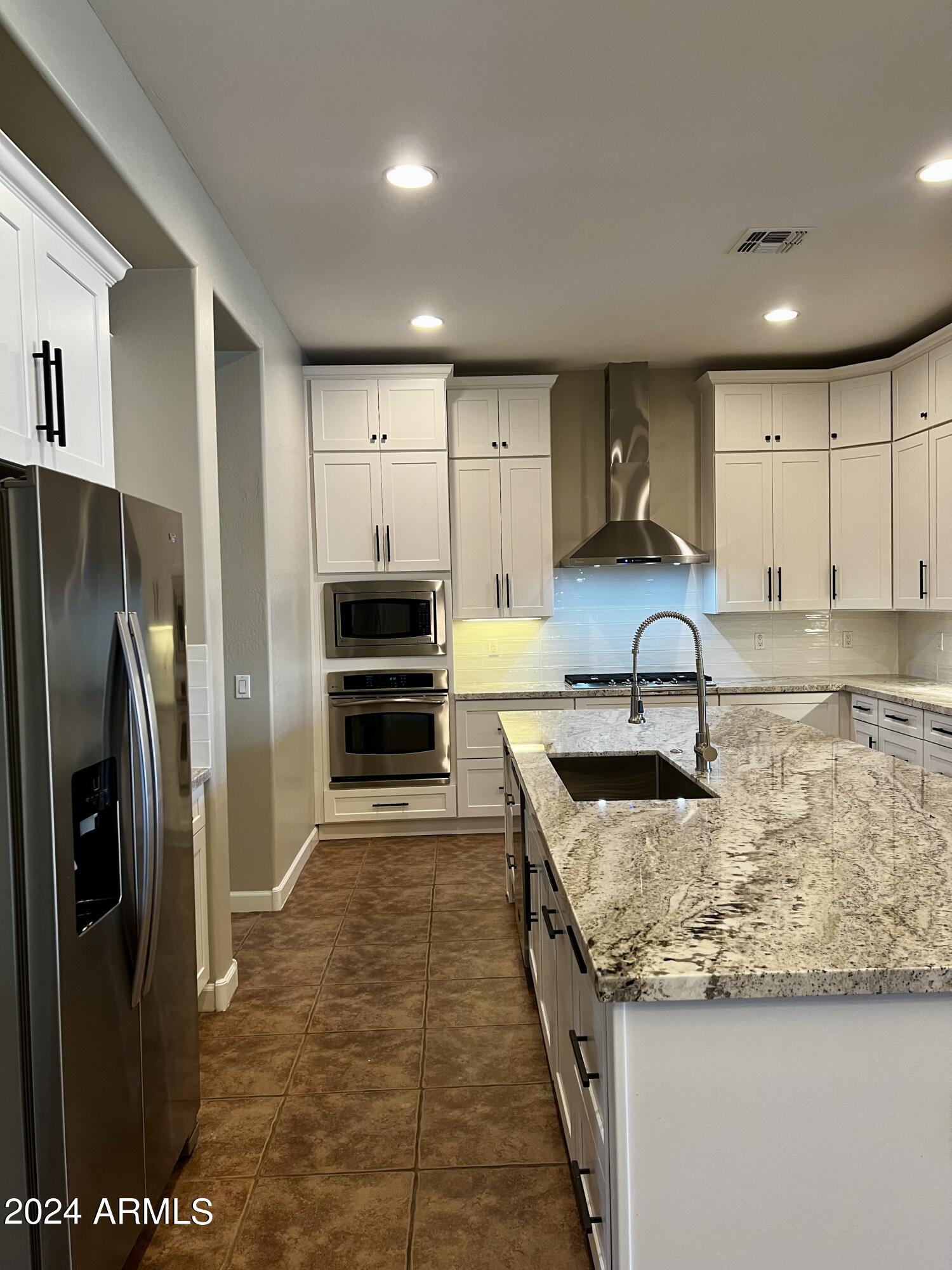 20198 E SILVER CREEK Lane