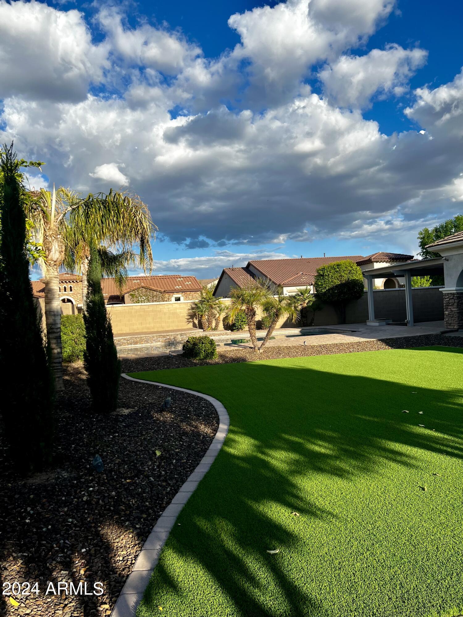 20198 E SILVER CREEK Lane