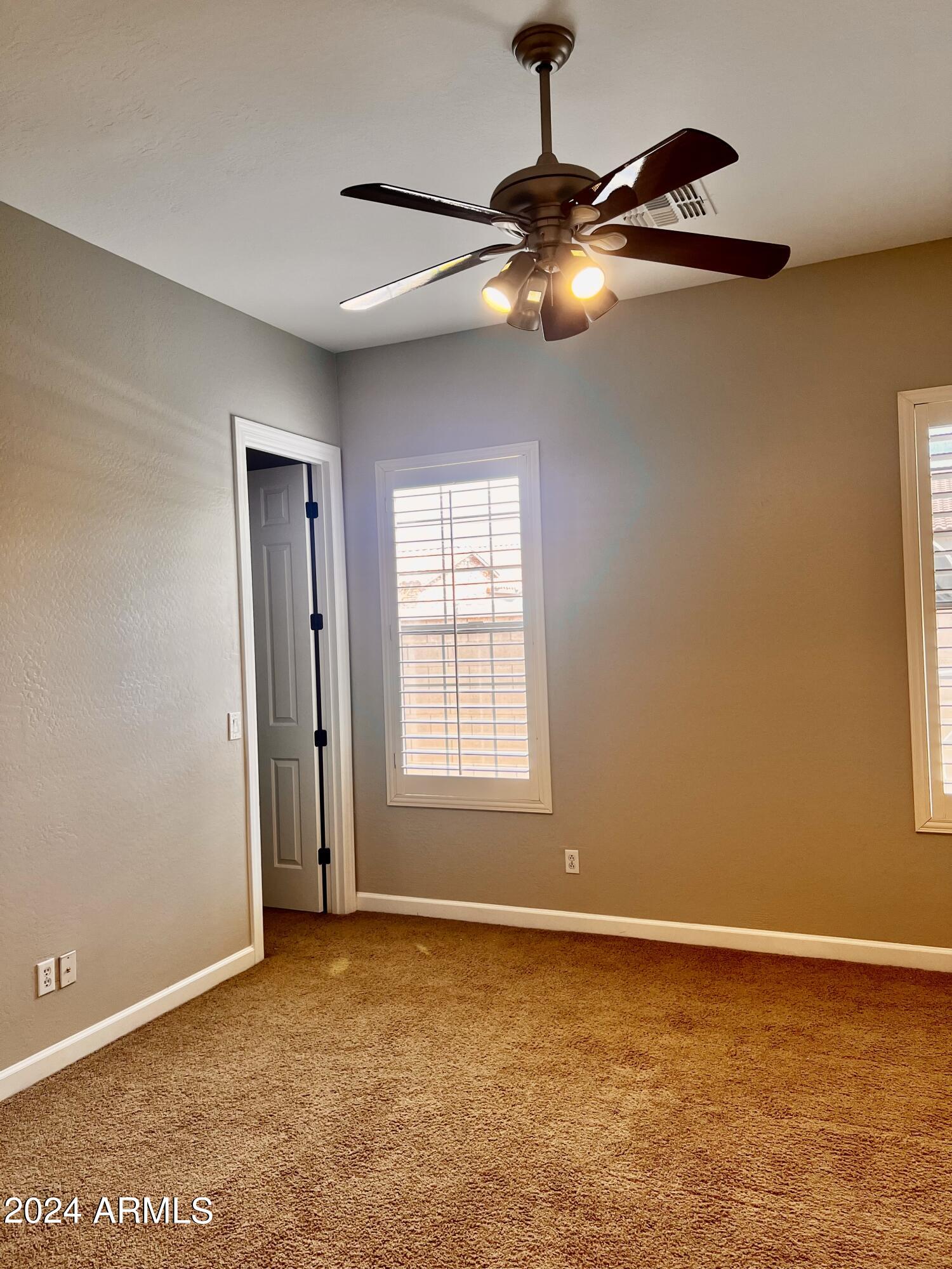 20198 E SILVER CREEK Lane