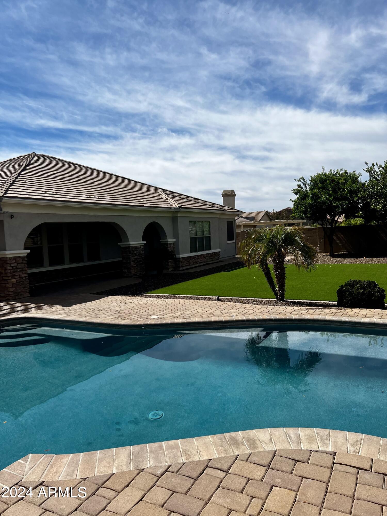 20198 E SILVER CREEK Lane