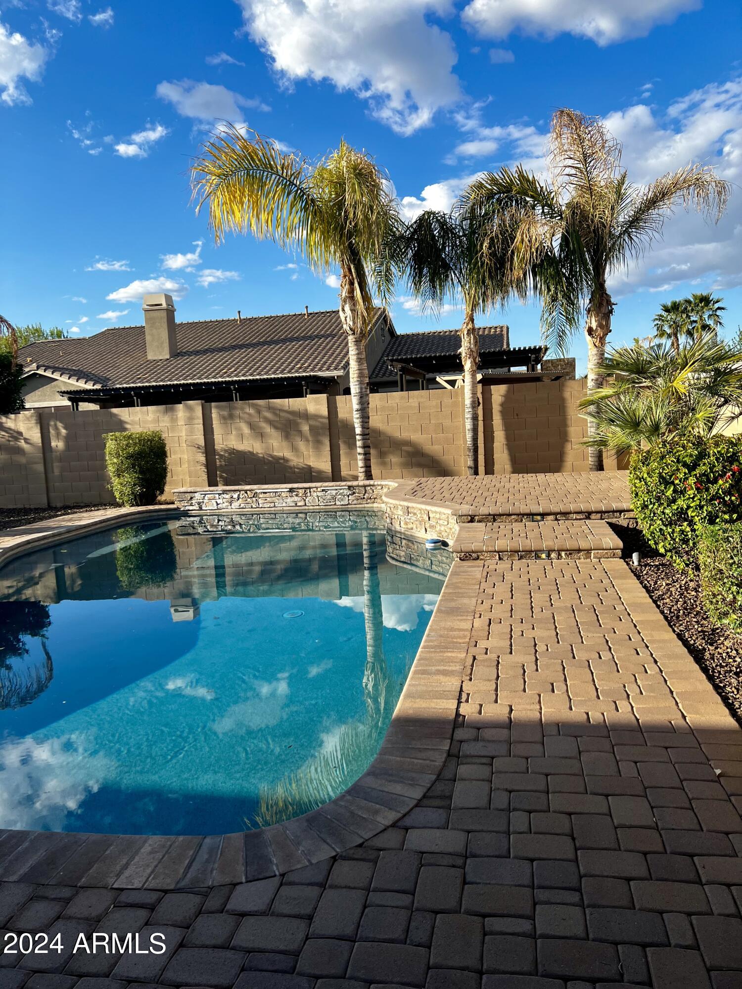 20198 E SILVER CREEK Lane