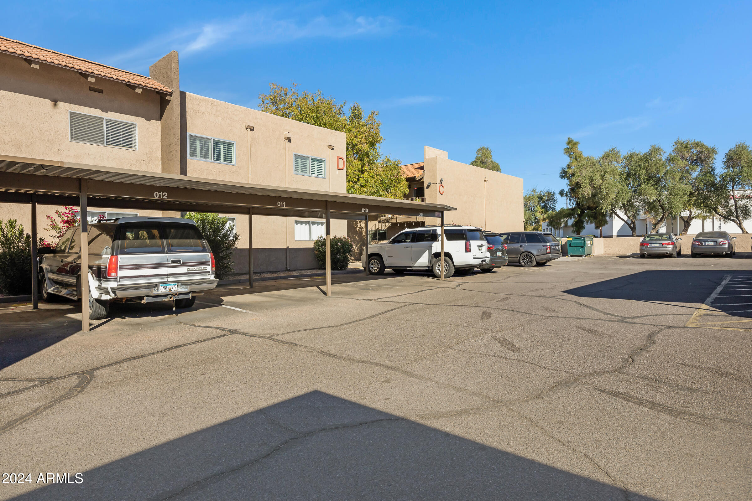 5525 E Thomas Road # P14