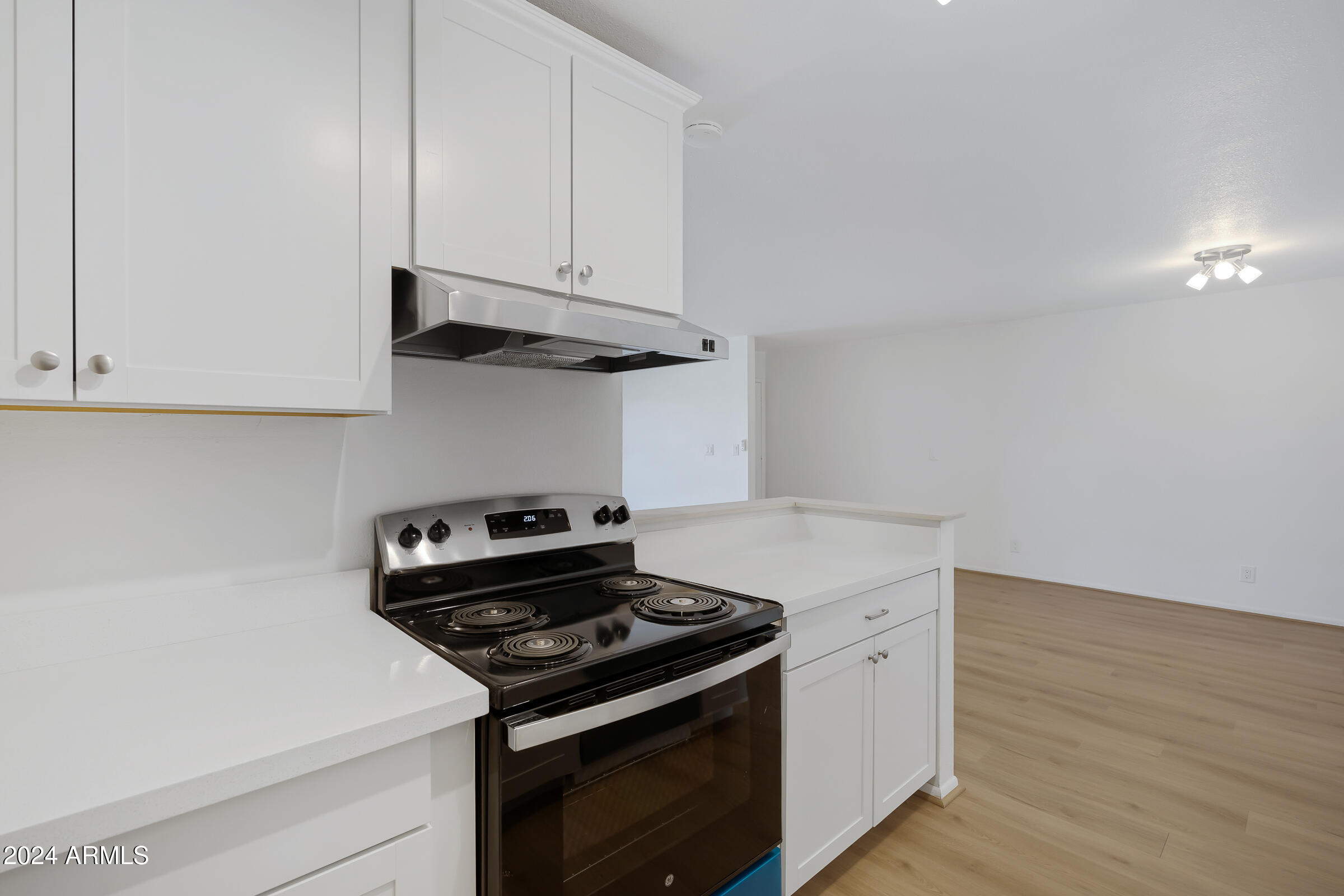 5525 E Thomas Road # P14